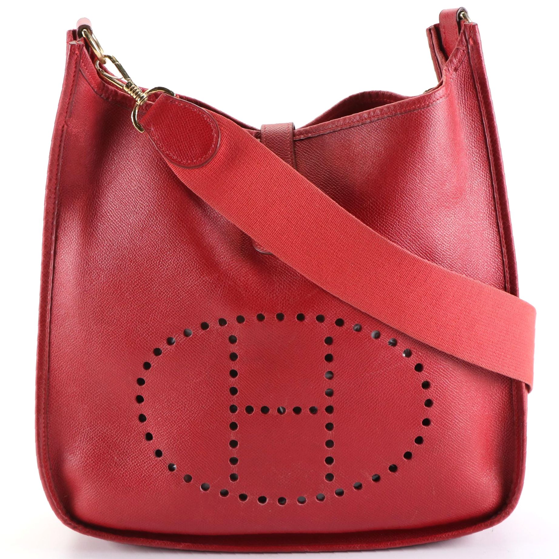 Hermès Evelyne Gen I GM Bag in Red Courchevel Leather