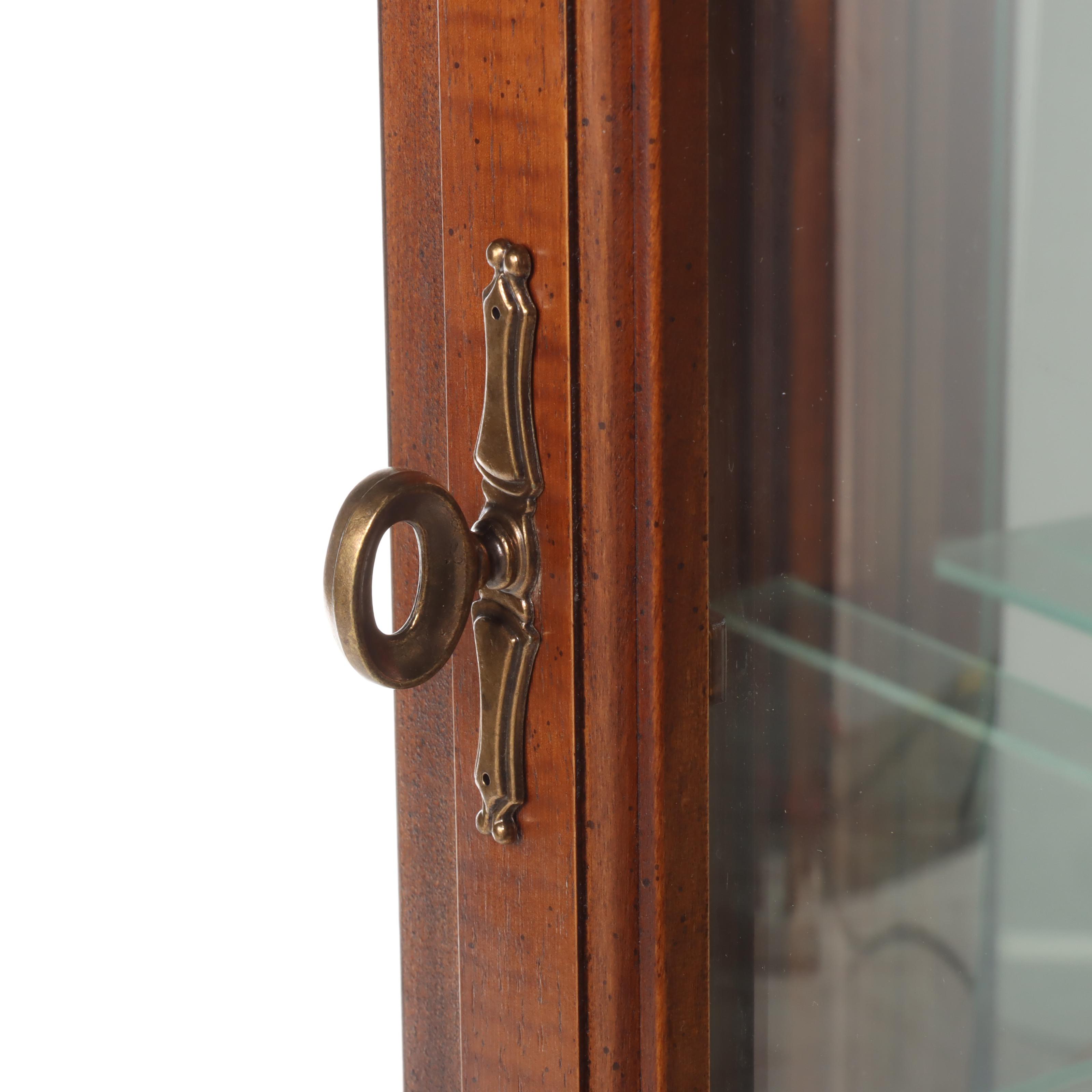 Pulaski Furniture French Provincial Style Corner Cabinet in Oak Finish