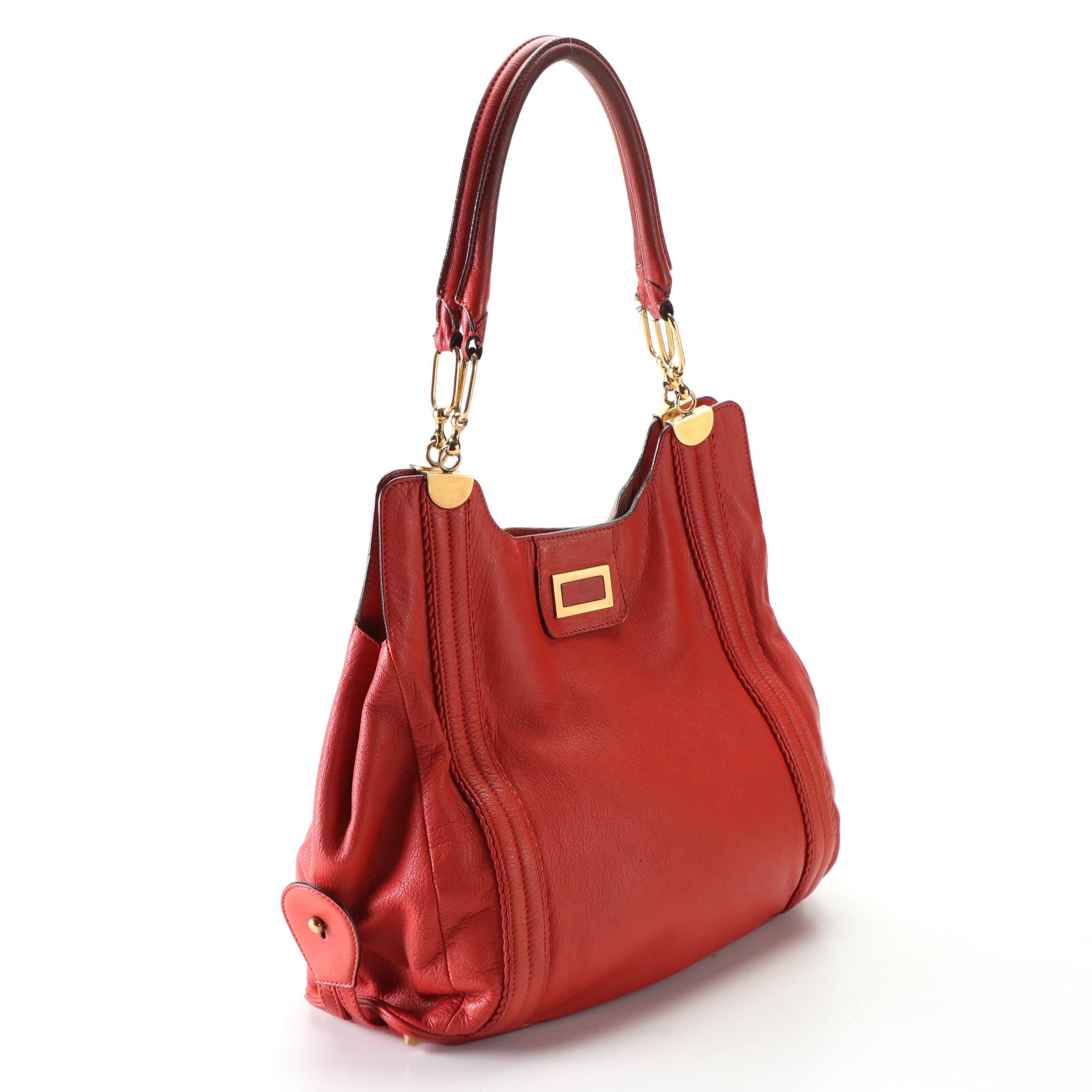 Chloé Shoulder Bag in Grain Leather