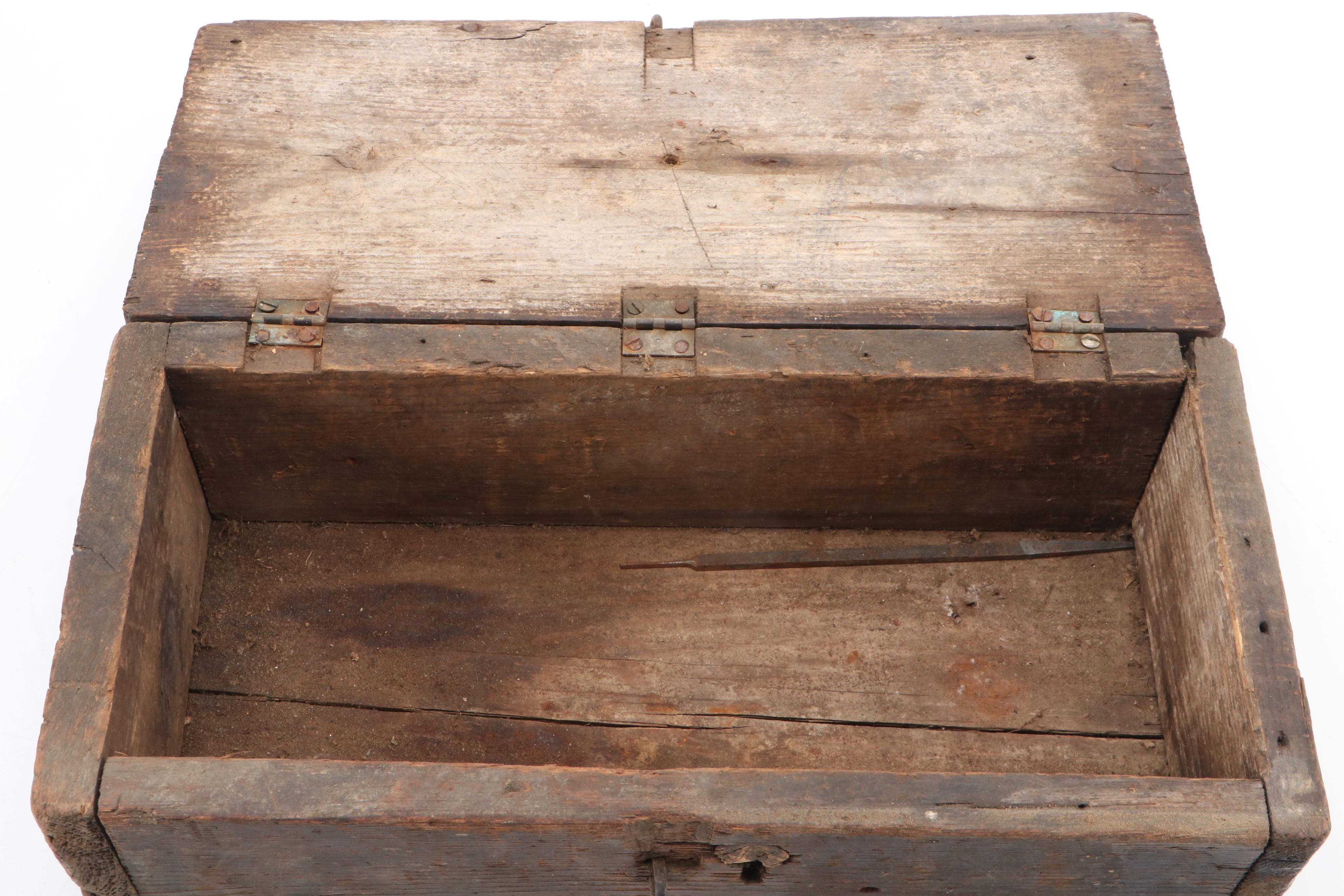 Shankin Mfg "Storm King" Smudge Pot with Wood Boxes, Metal Bar Tools and Others