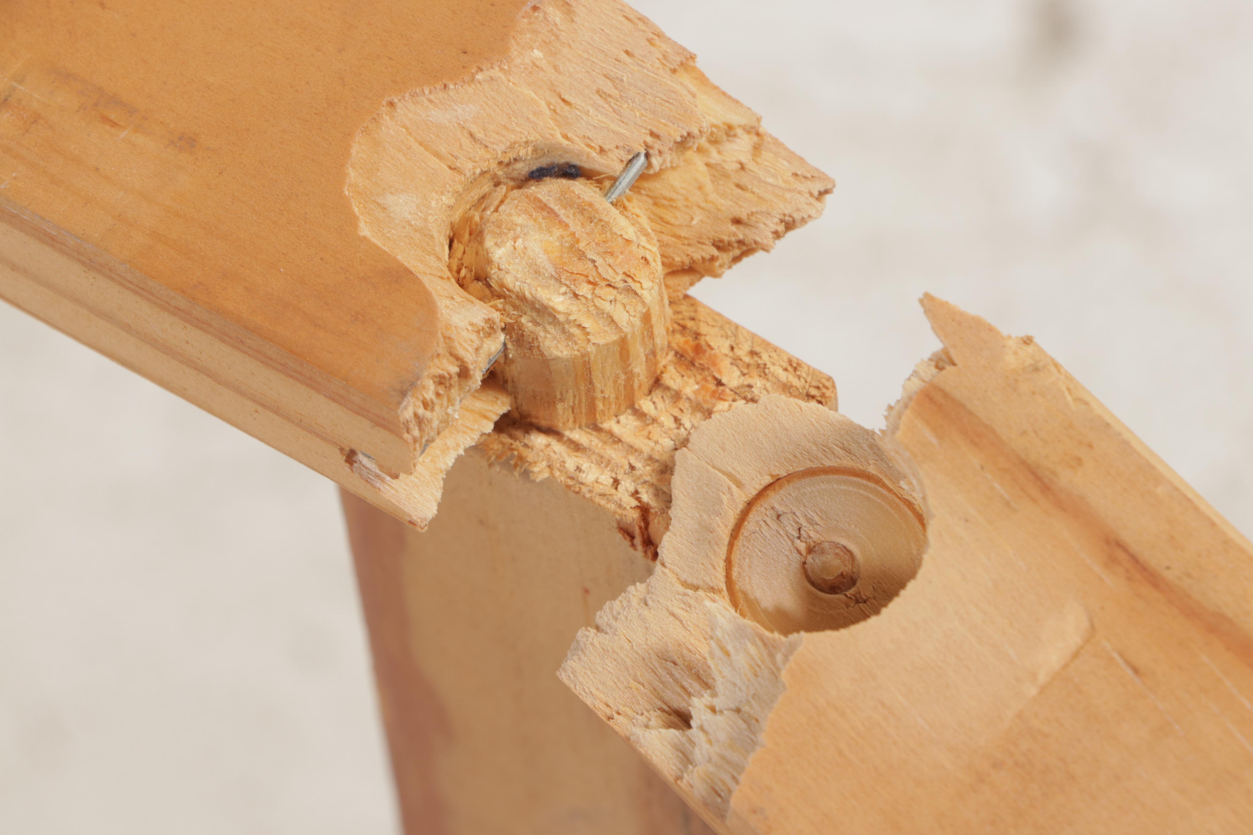 Werner 16' Aluminum Extension Ladder With Other Step Ladders