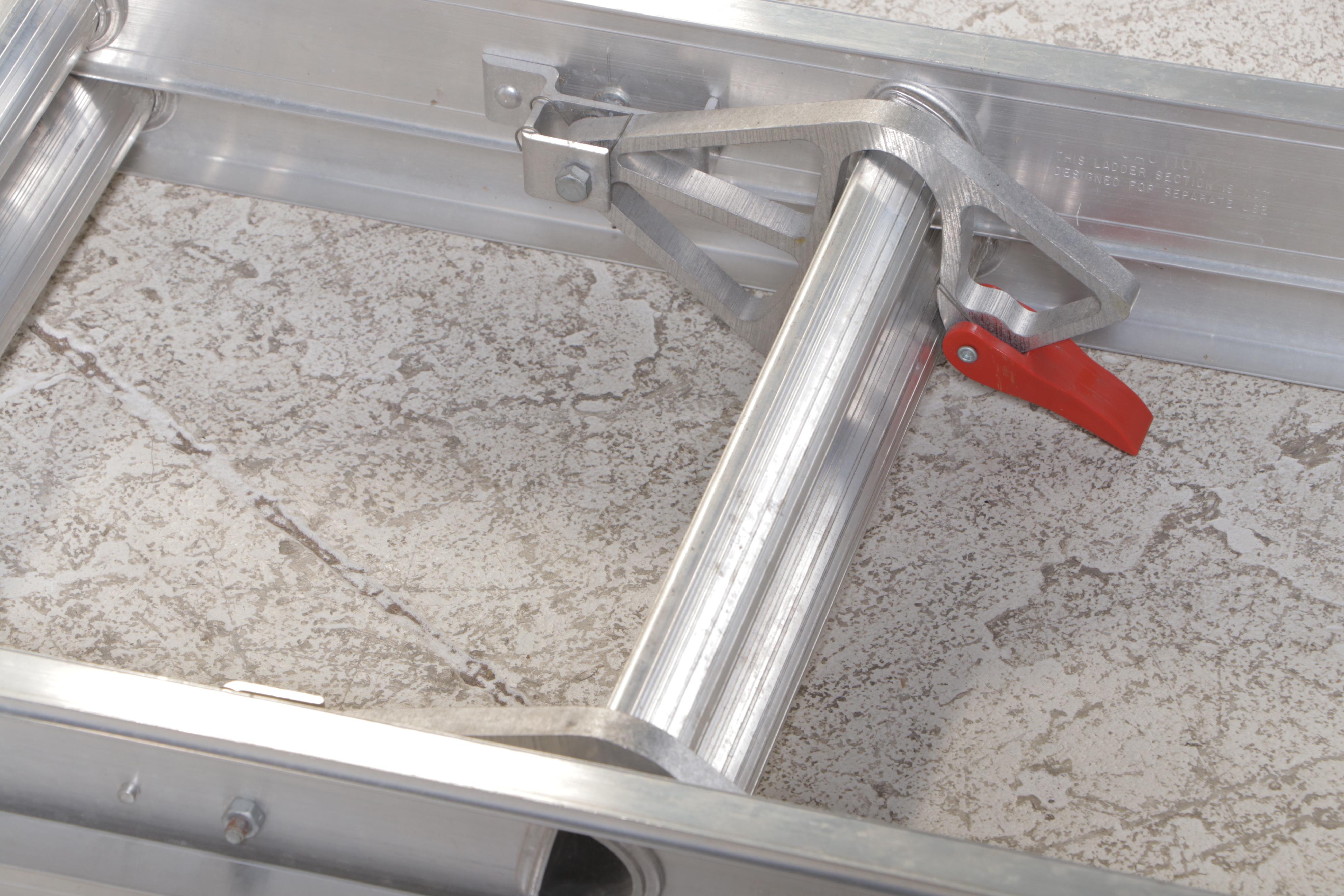 Werner 16' Aluminum Extension Ladder With Other Step Ladders