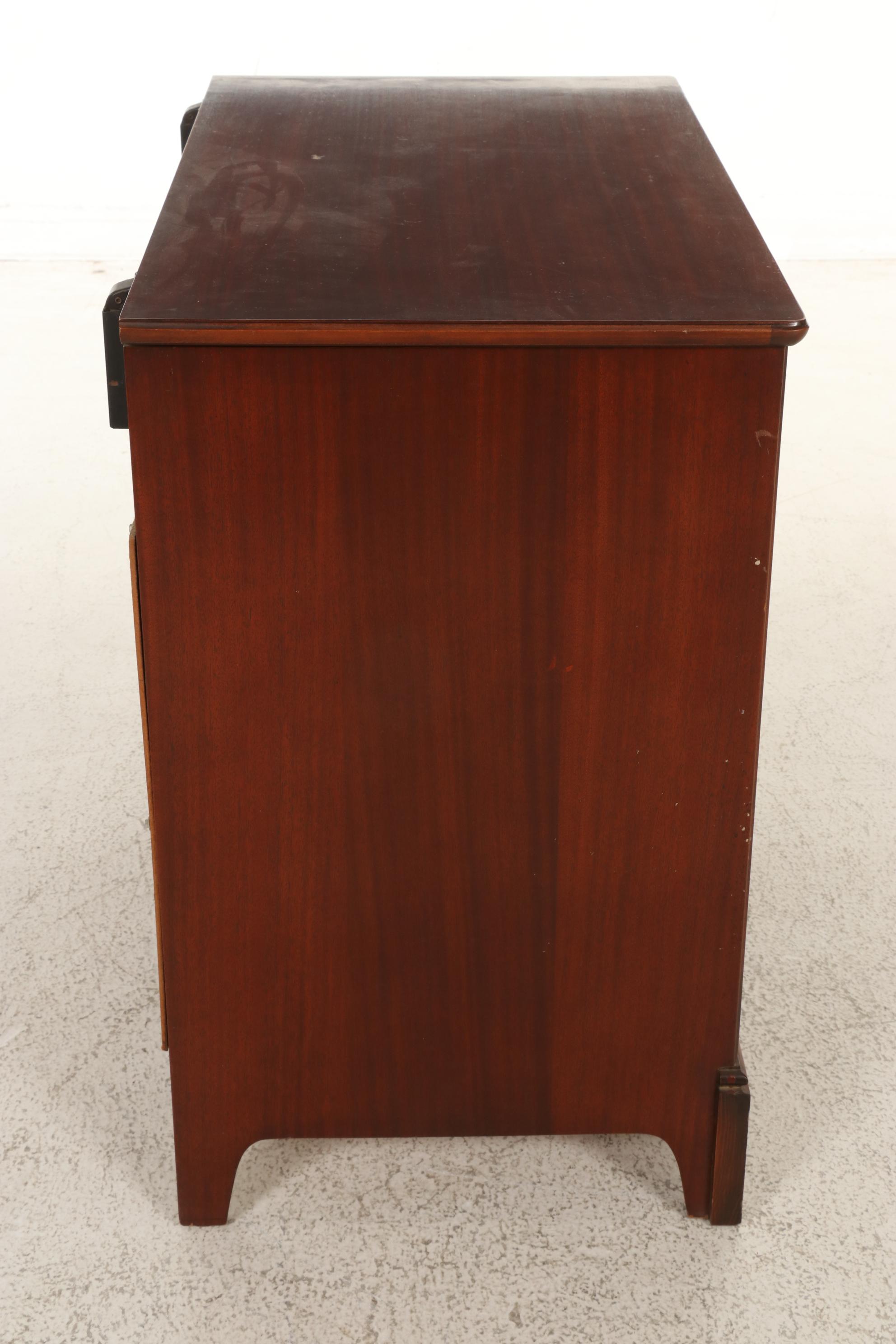 RCA Victor AM/FM "Living Stereo" System in Mahogany Console Cabinet, 1960s