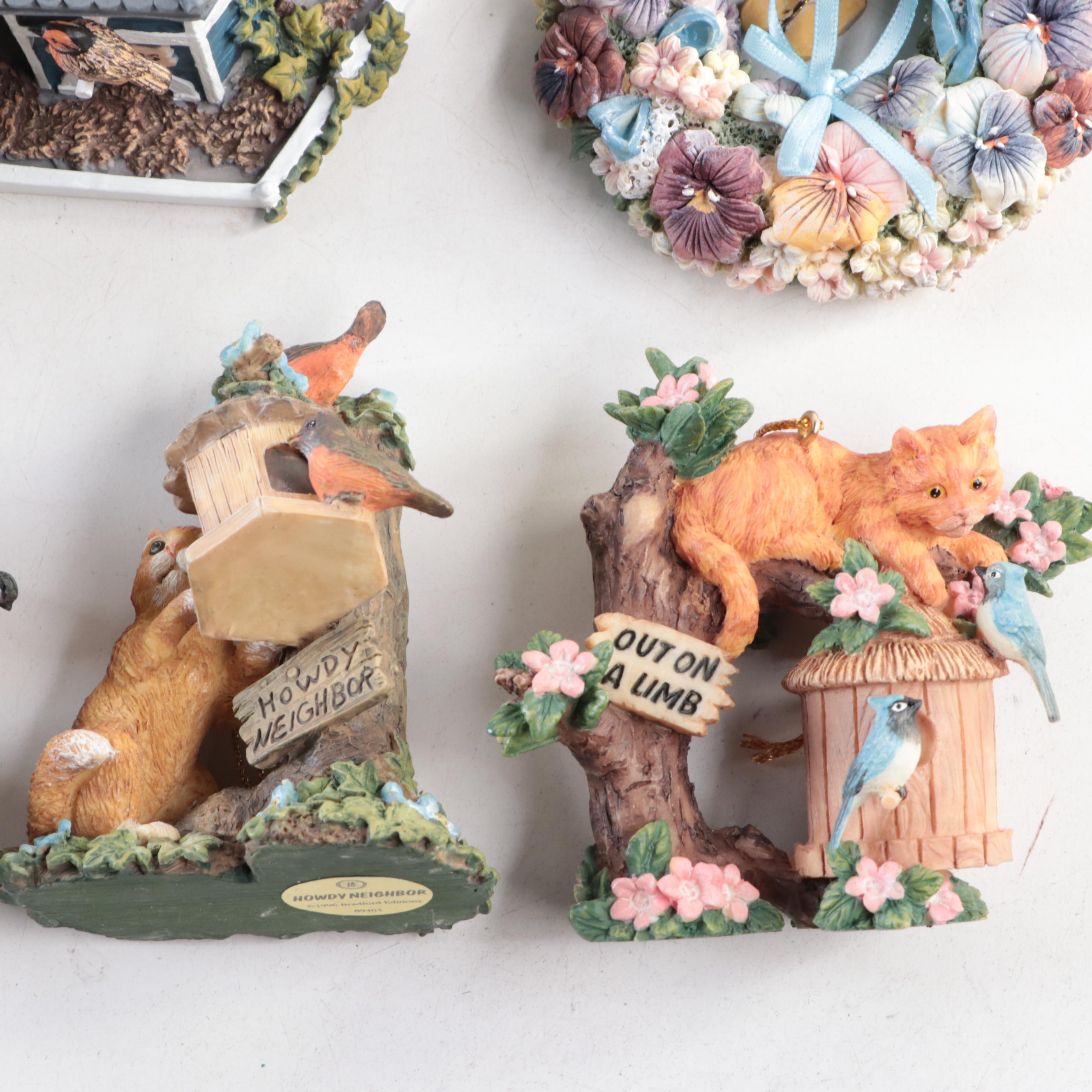 Bradford Exchange Ornaments, Miniature Hanging Plates With Music Box