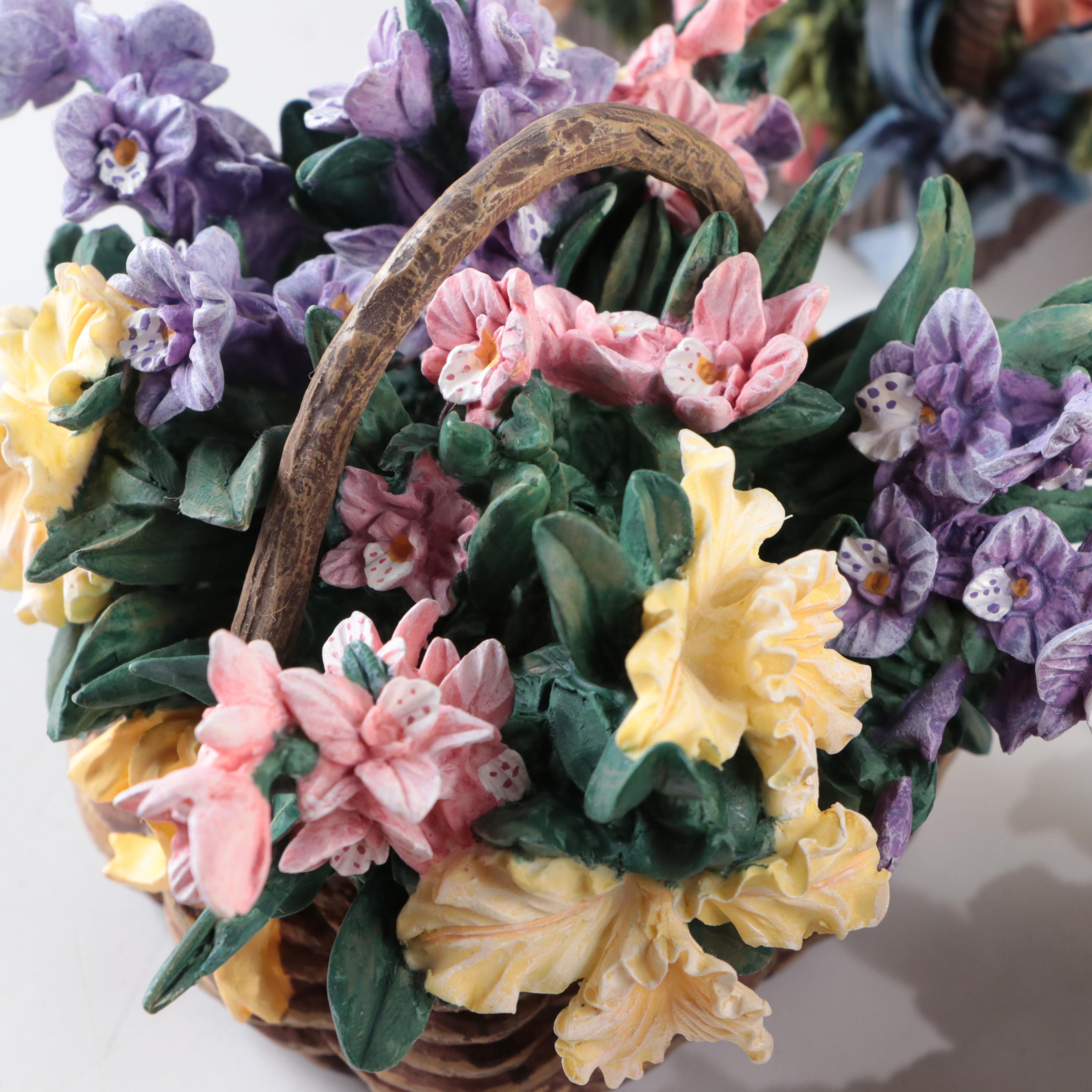 Bradford Exchange Ornaments, Miniature Hanging Plates With Music Box