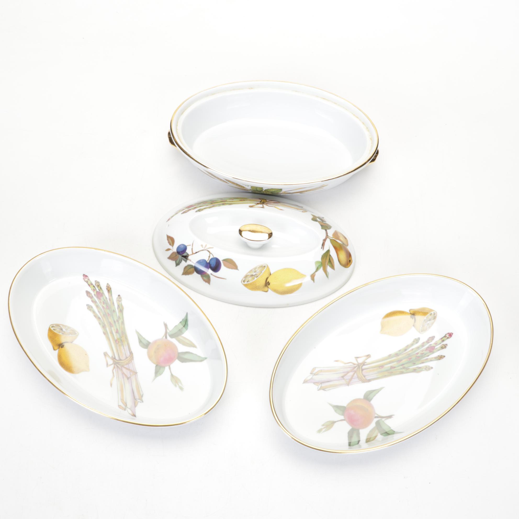 Royal Worcester "Evesham" Porcelain Dinnerware Service for Eight