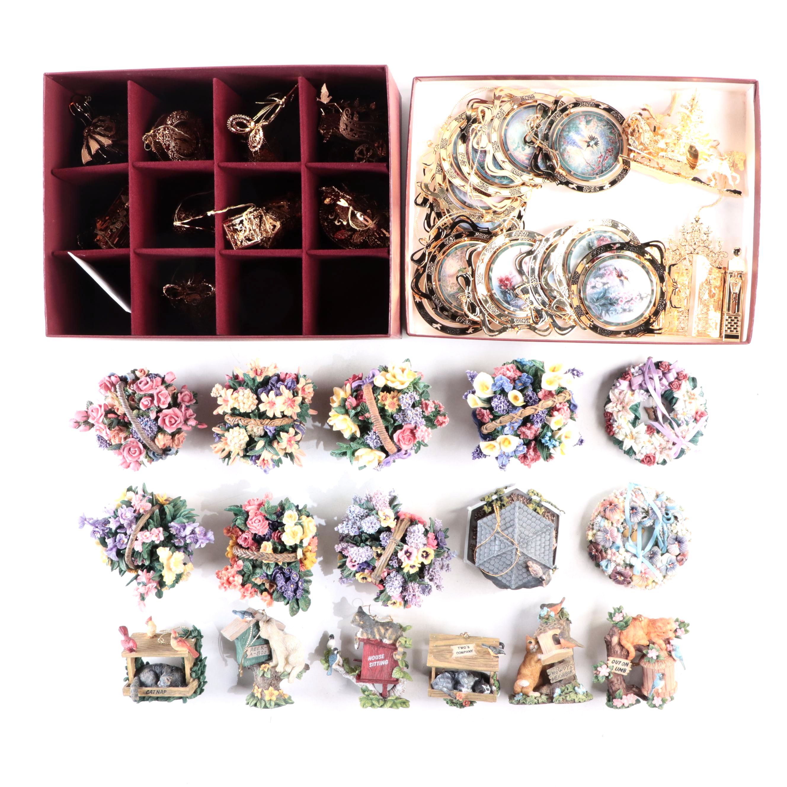 Bradford Exchange Ornaments, Miniature Hanging Plates With Music Box
