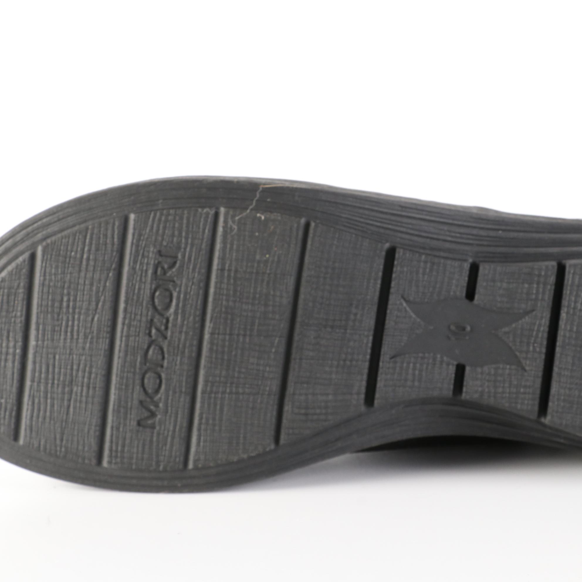 Modzori Jane Reversibles Short Boots in Black and Orthofeet Boots in Brown