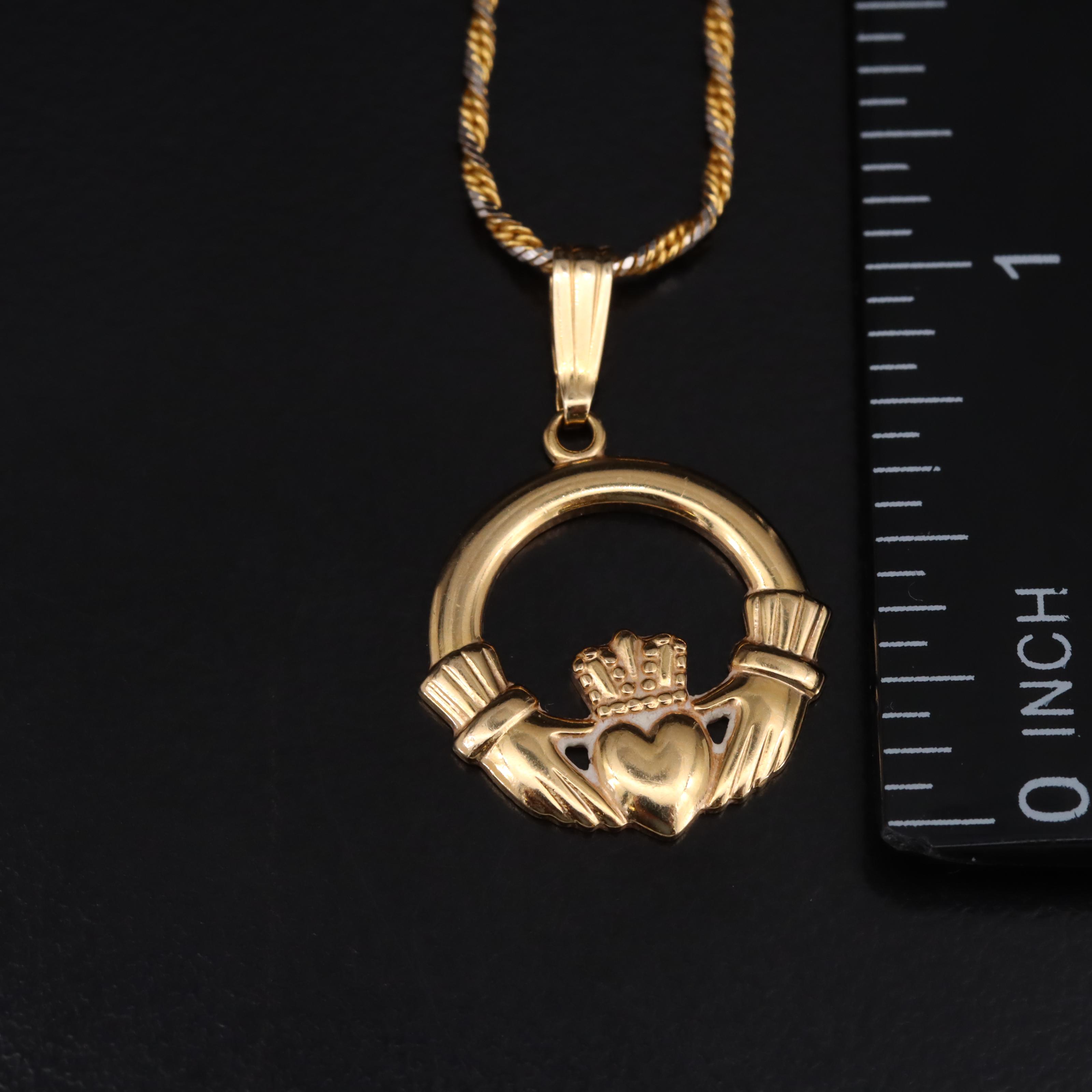 14K Claddagh Pendant Necklace