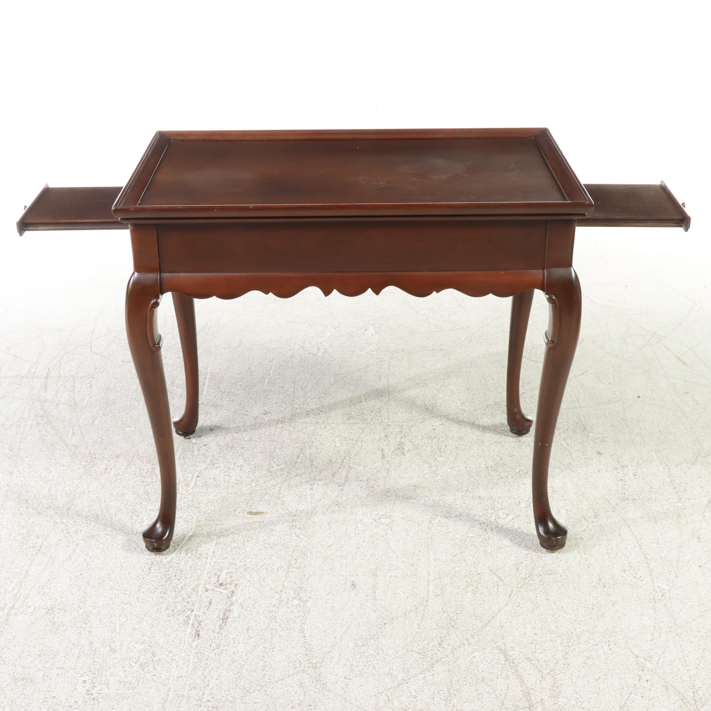 Ethan Allen Queen Anne Style Cherrywood Side Table, Late 20th Century