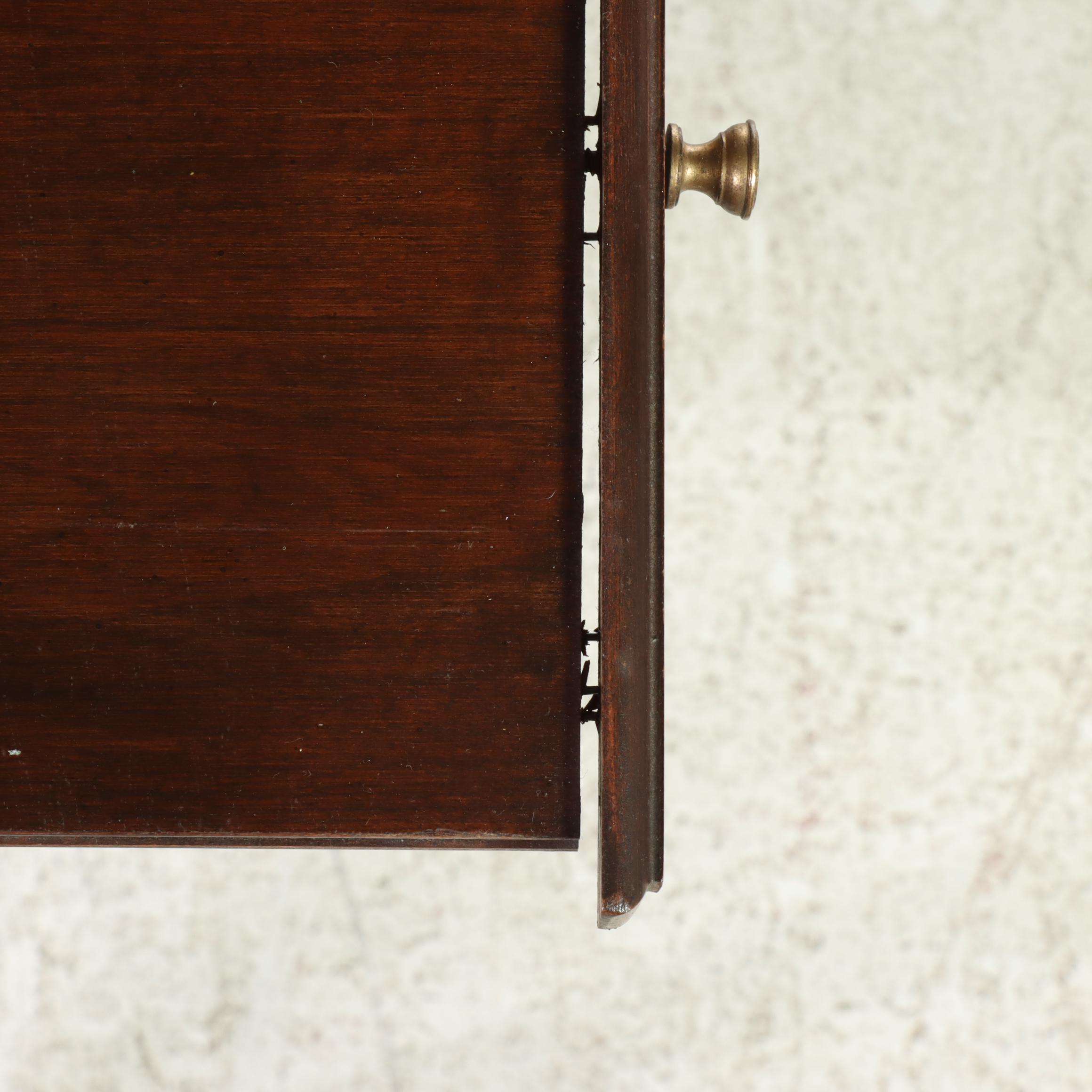 Ethan Allen Queen Anne Style Cherrywood Side Table, Late 20th Century