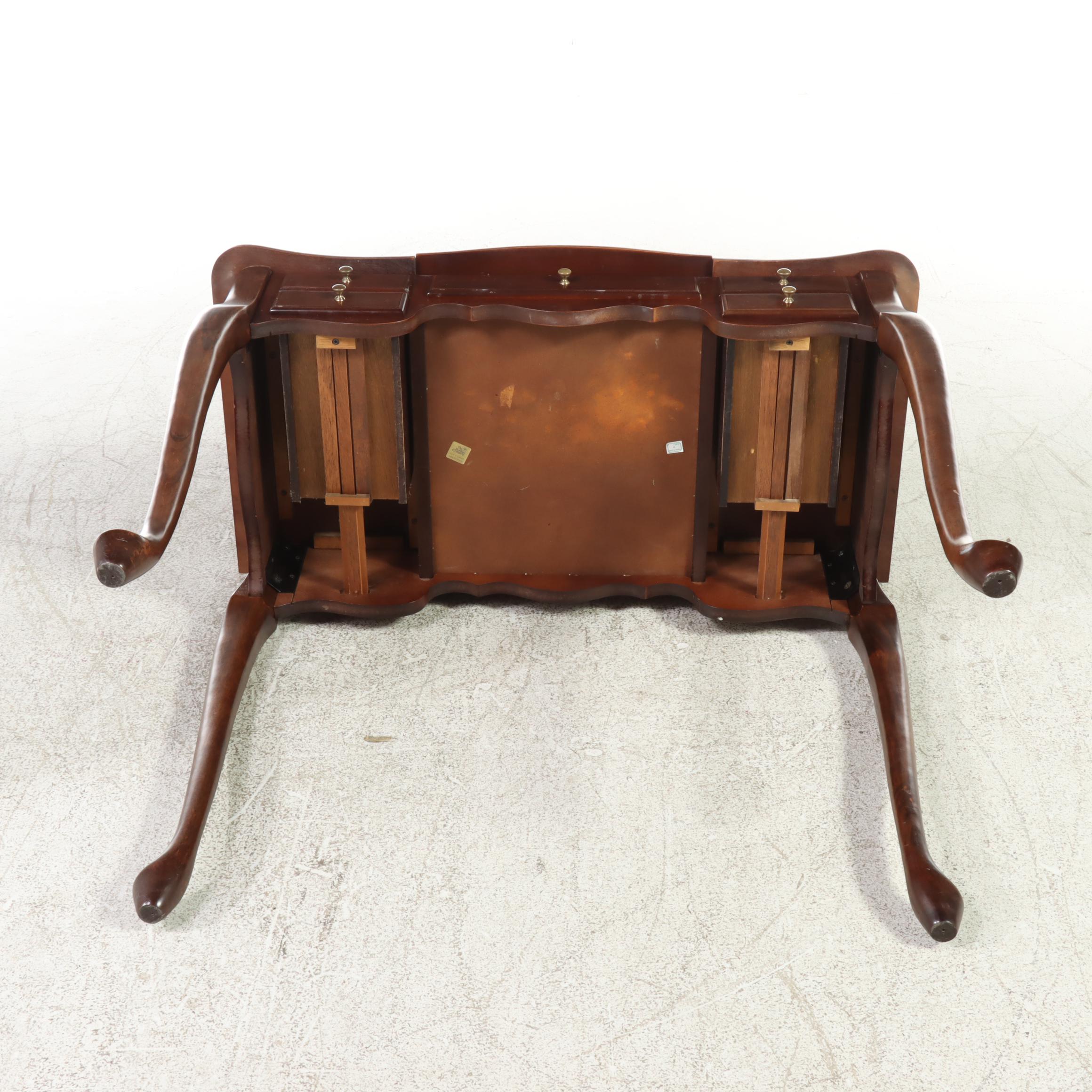 The Bombay Company Queen Anne Style Mahogany-Stained Enclosed Dressing Table