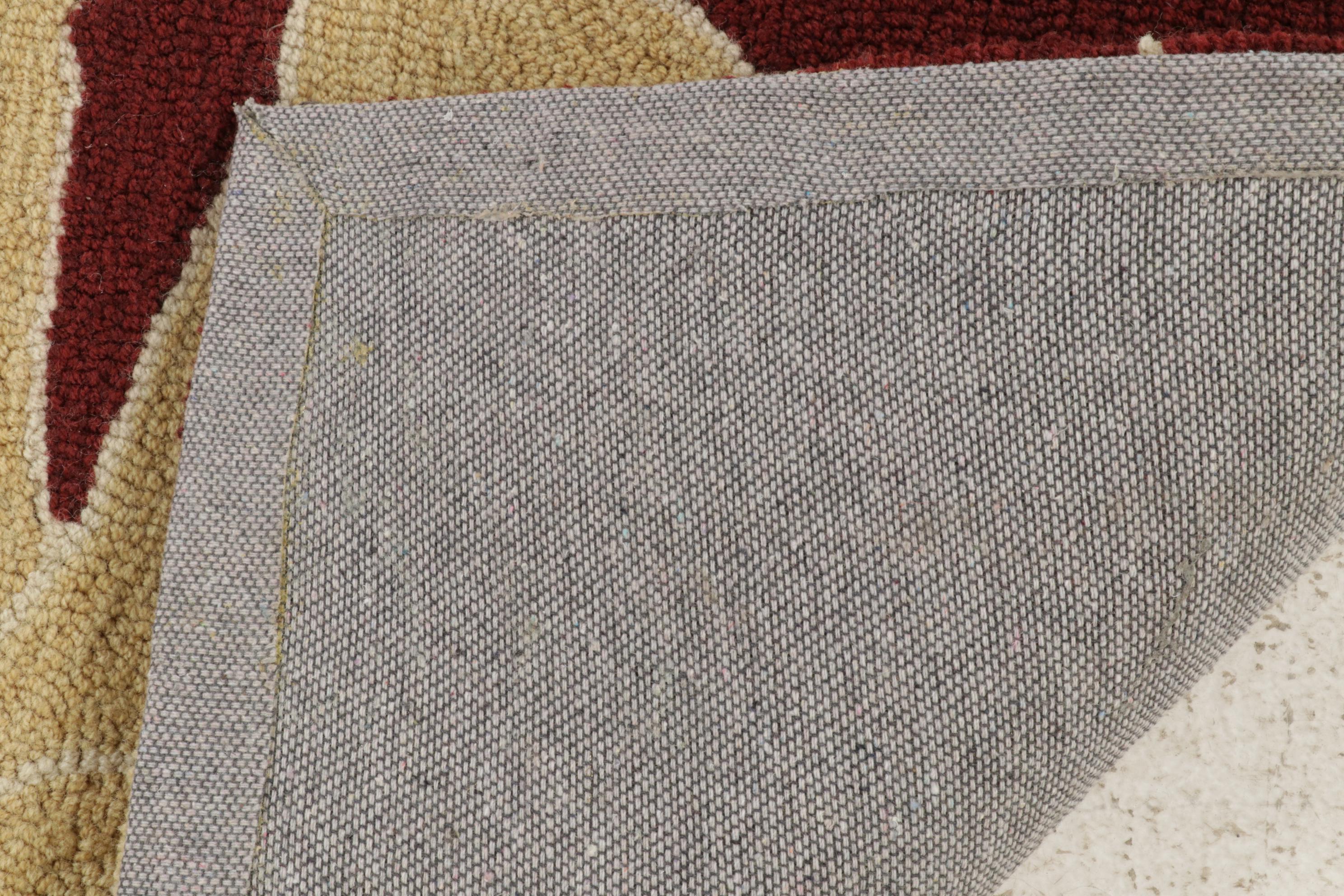 5' x 7'11 Hand-Tufted Square 9 Eden Area Rug