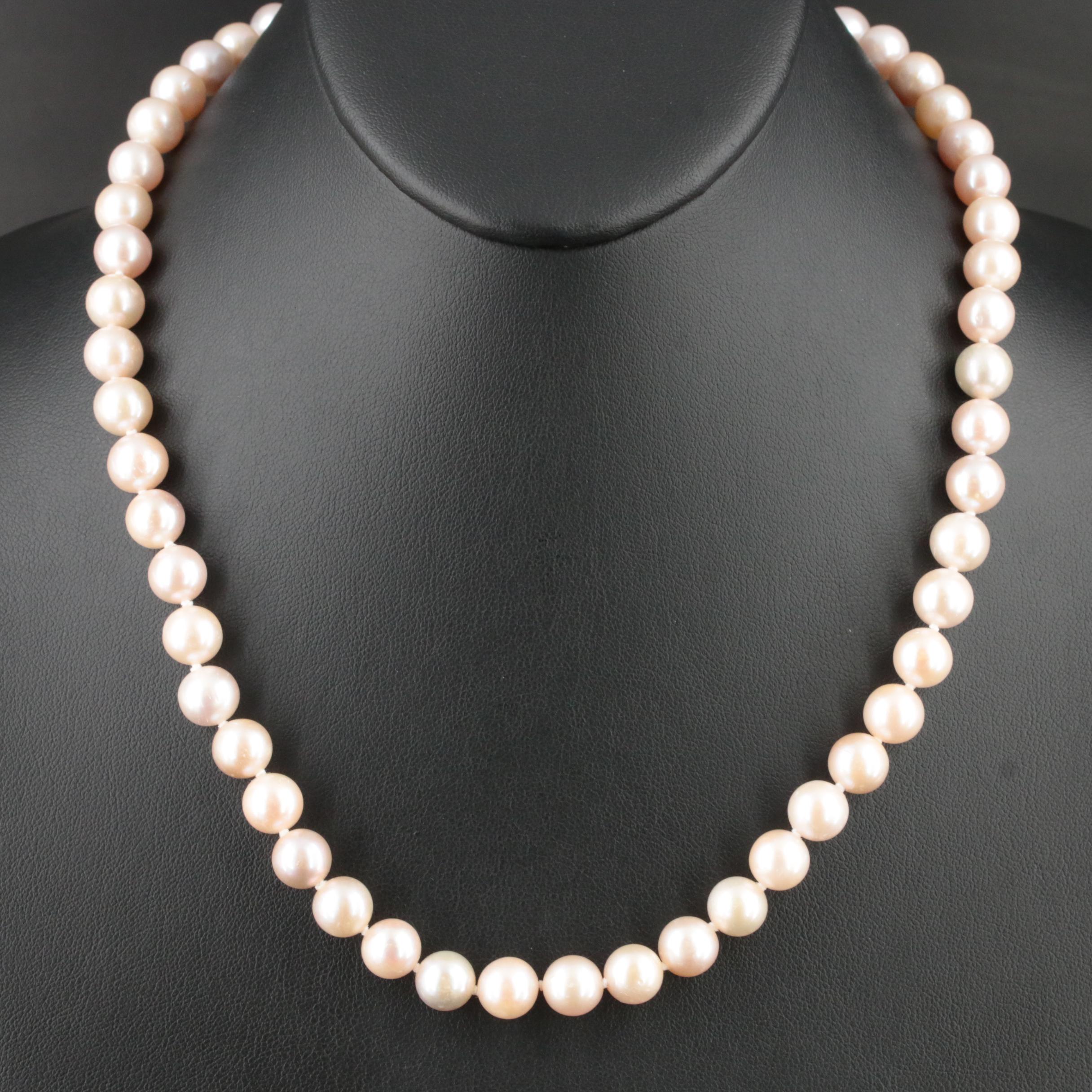 Pearl Necklace with 14K Clasp