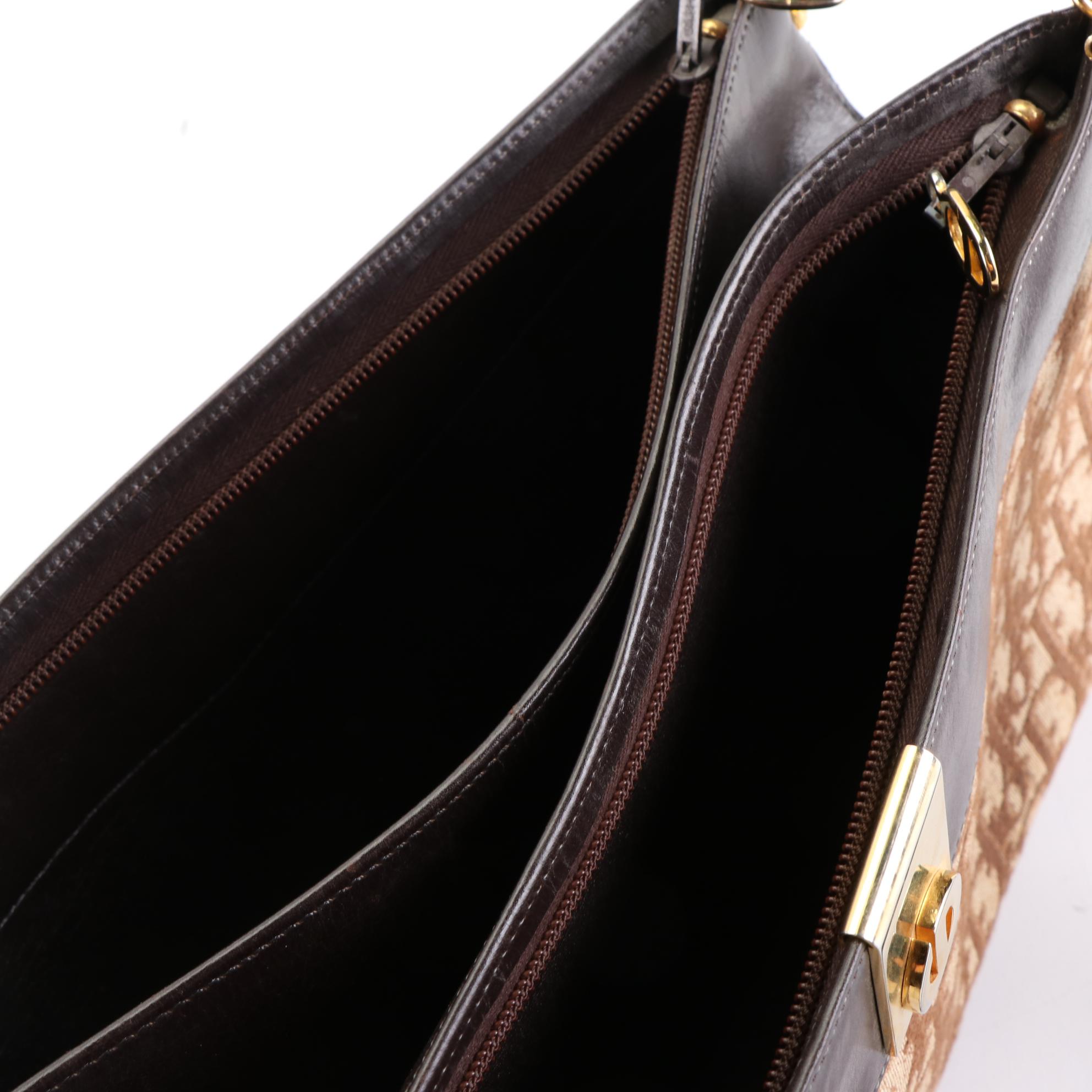 Christian Dior Shoulder Bag in Oblique Canvas and Brown Leather