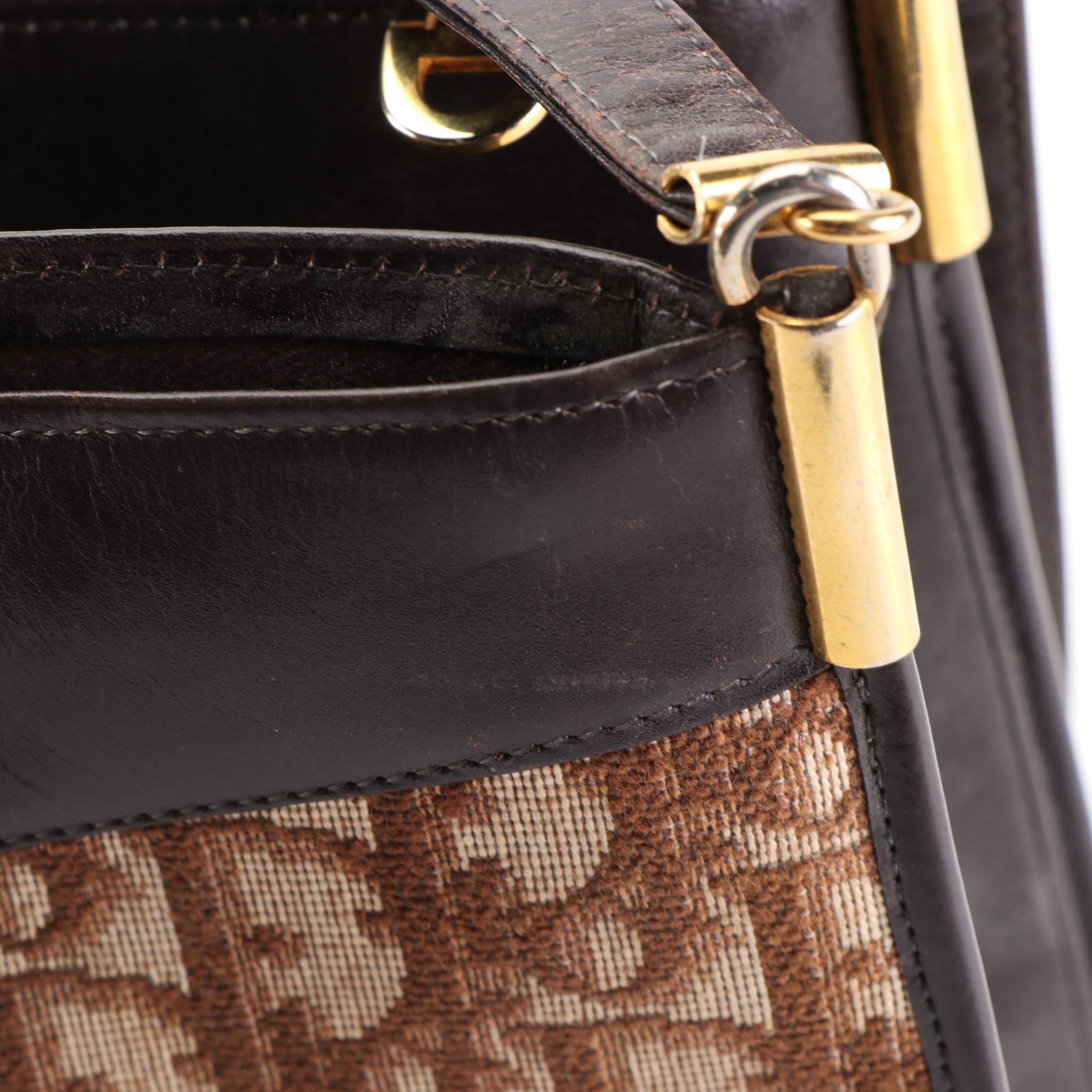 Christian Dior Shoulder Bag in Oblique Canvas and Brown Leather