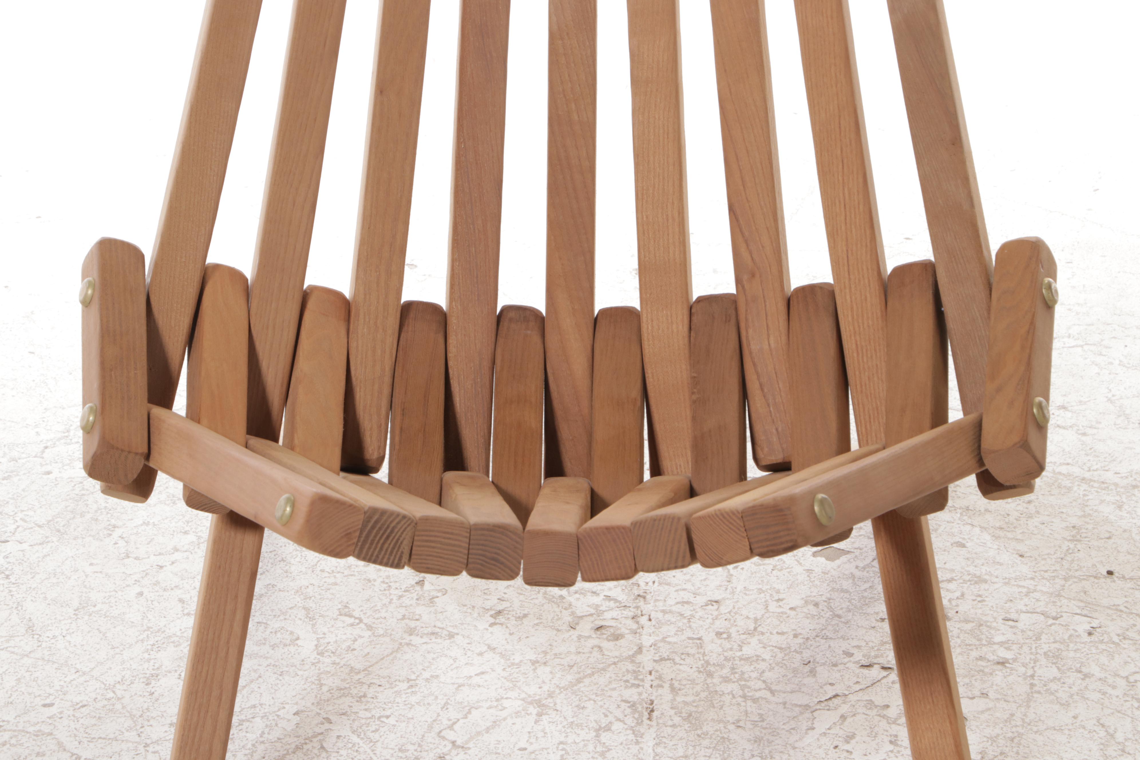 Slatted Hardwood Folding Patio Lounge Chair