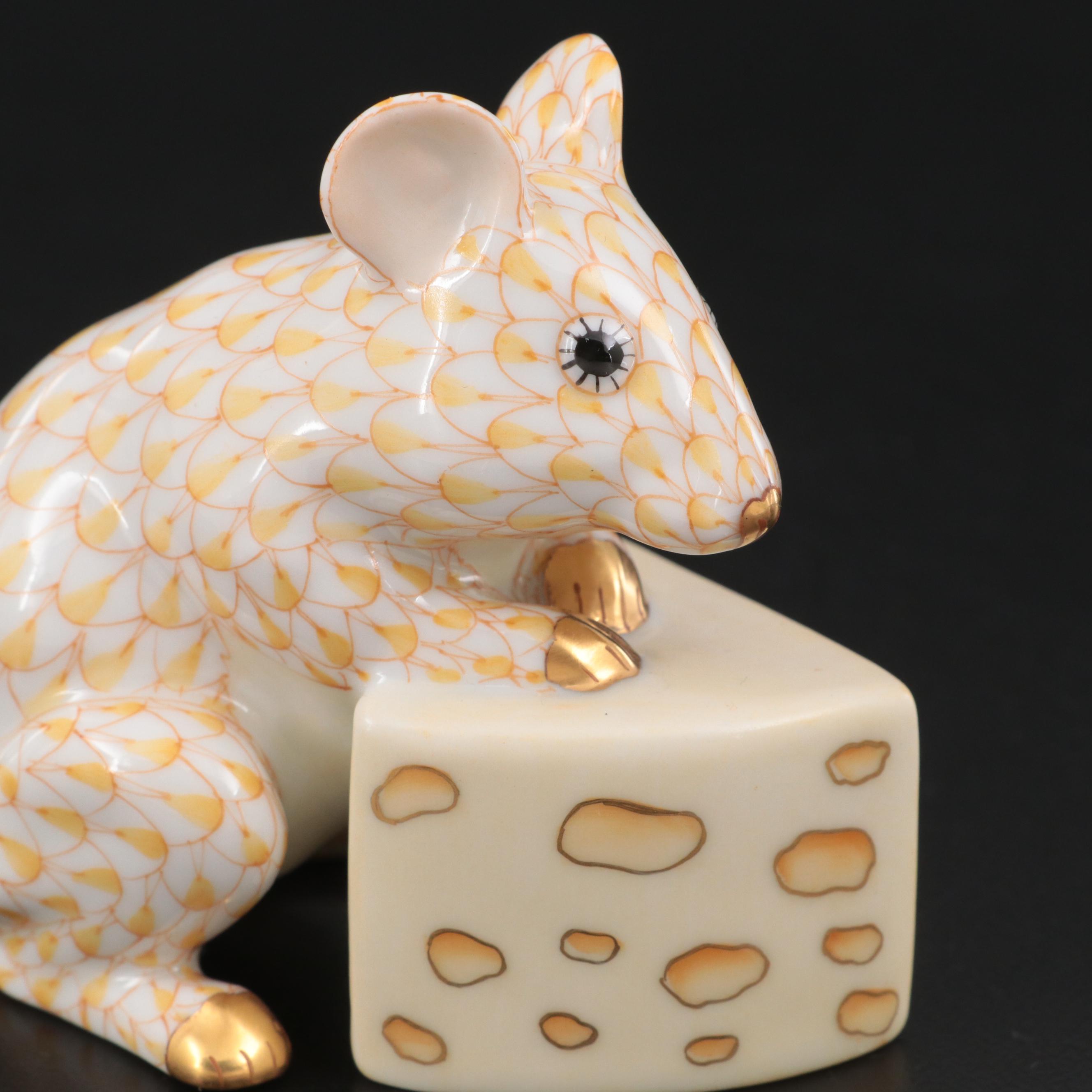 Herend Butterscotch Fishnet with Gold "Mouse with Cheese" Porcelain Figurine