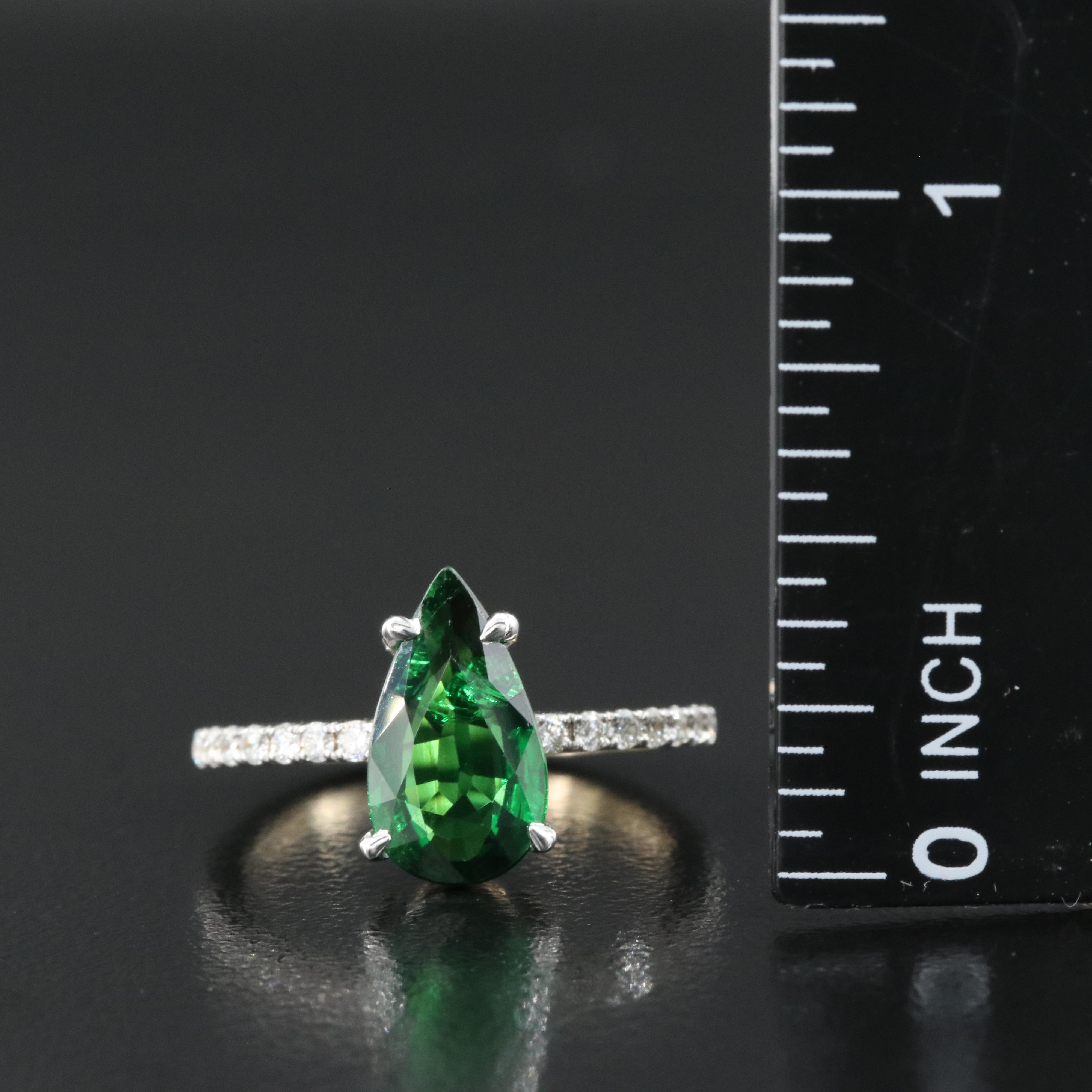 14K 1.82 CT Tsavorite and Diamond Ring