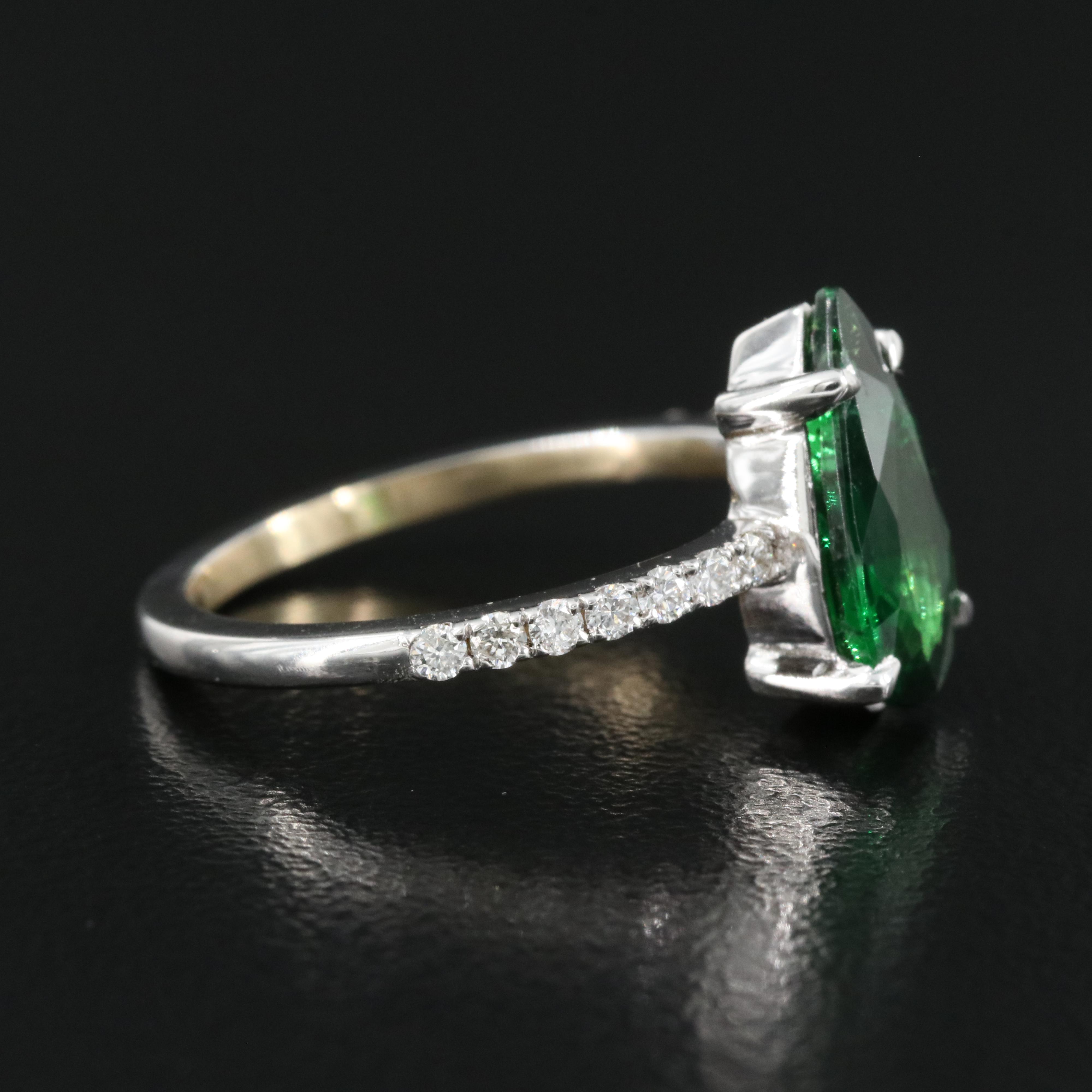 14K 1.82 CT Tsavorite and Diamond Ring
