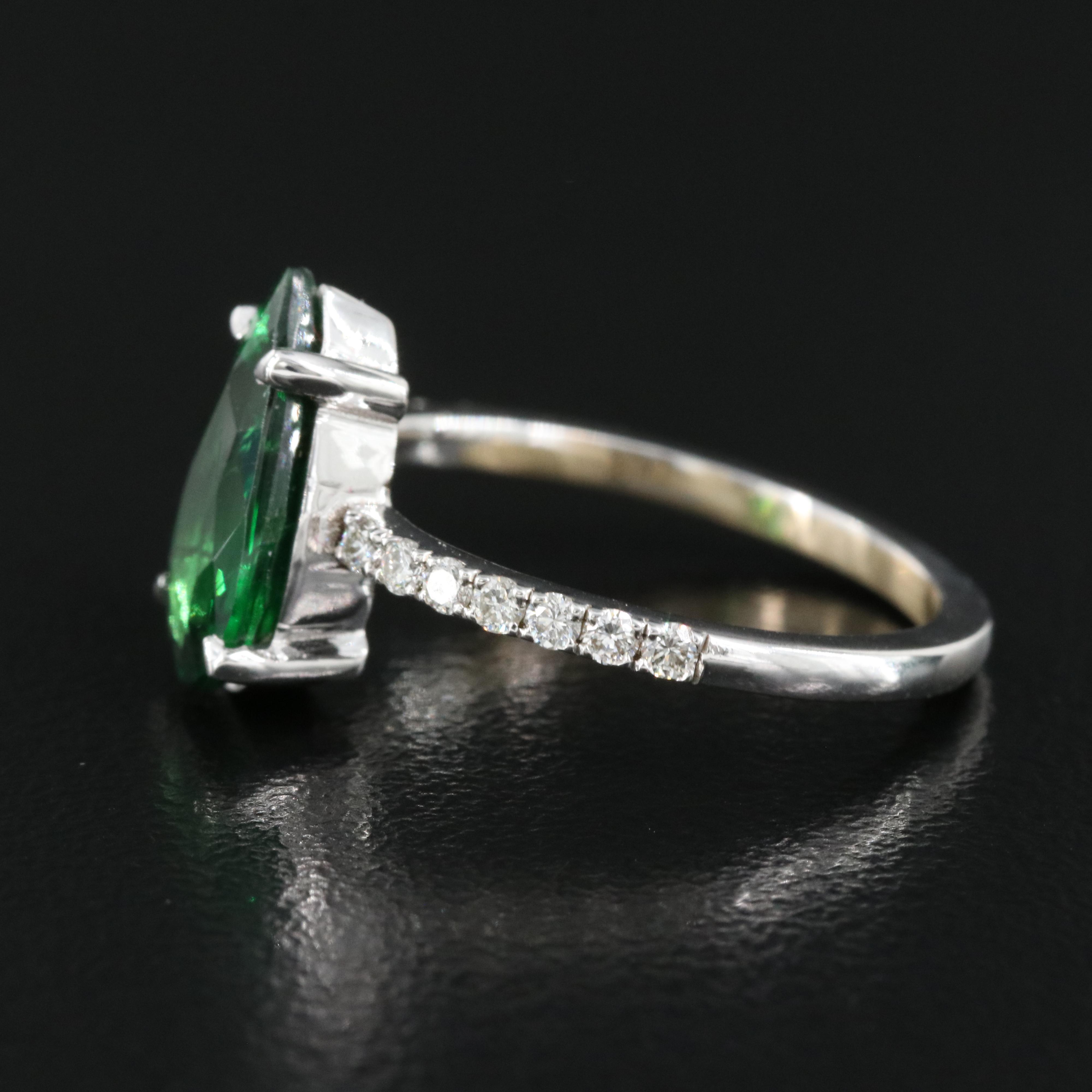 14K 1.82 CT Tsavorite and Diamond Ring