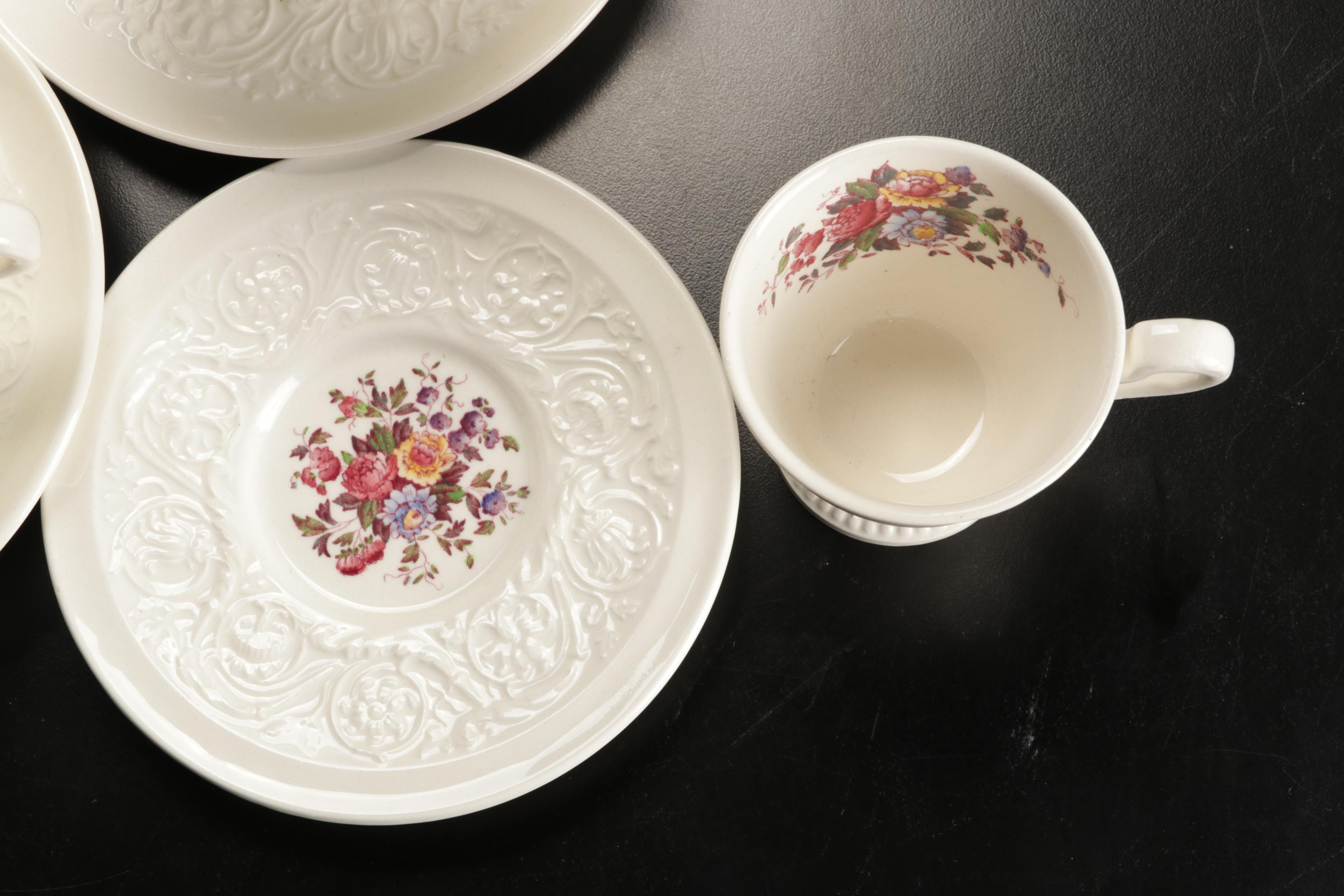 Wedgwood "Swansea" Dinnerware, Mid to Late 20th Century