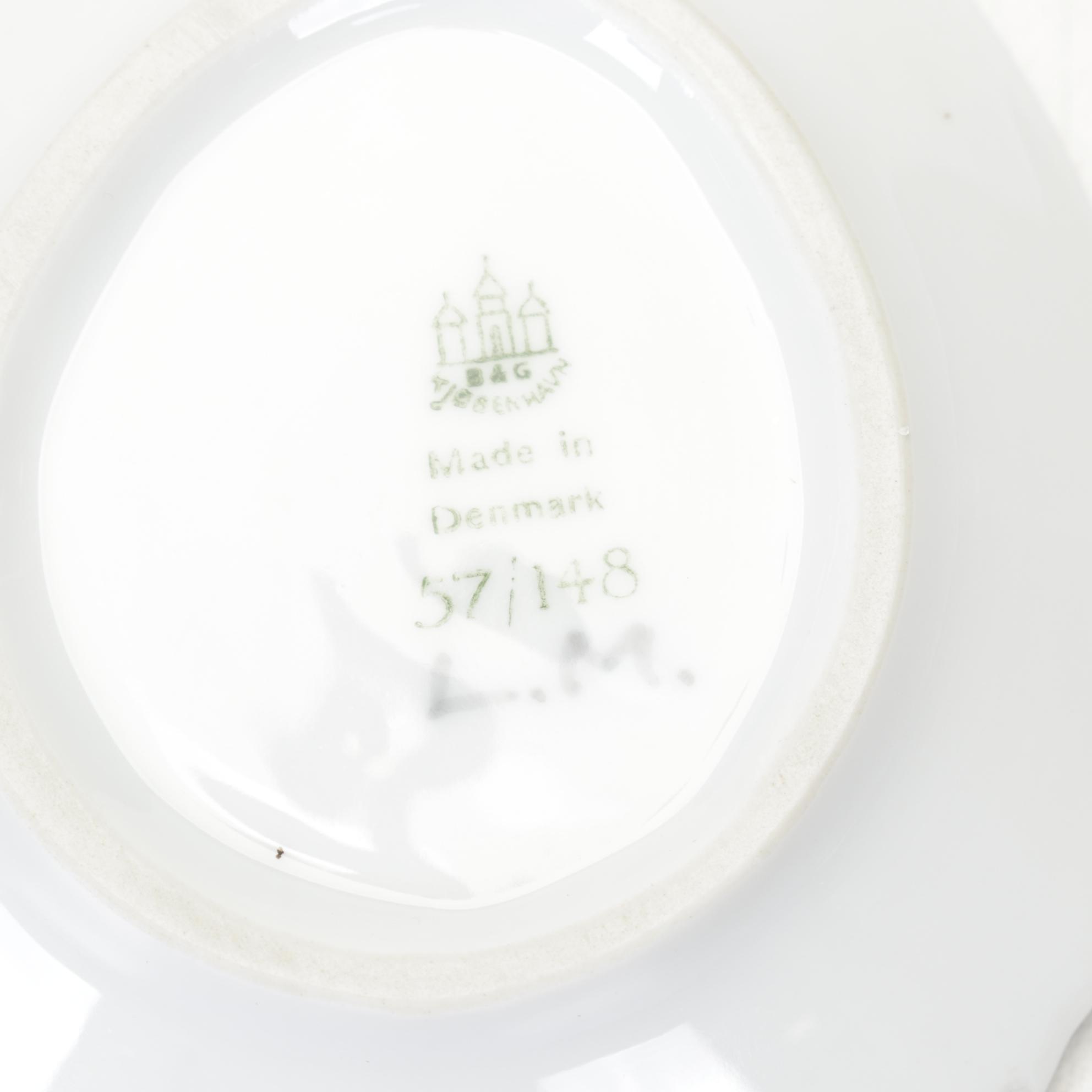 Perry Coyle Glass Plate with Wedgwood Tableware and Other Figurines