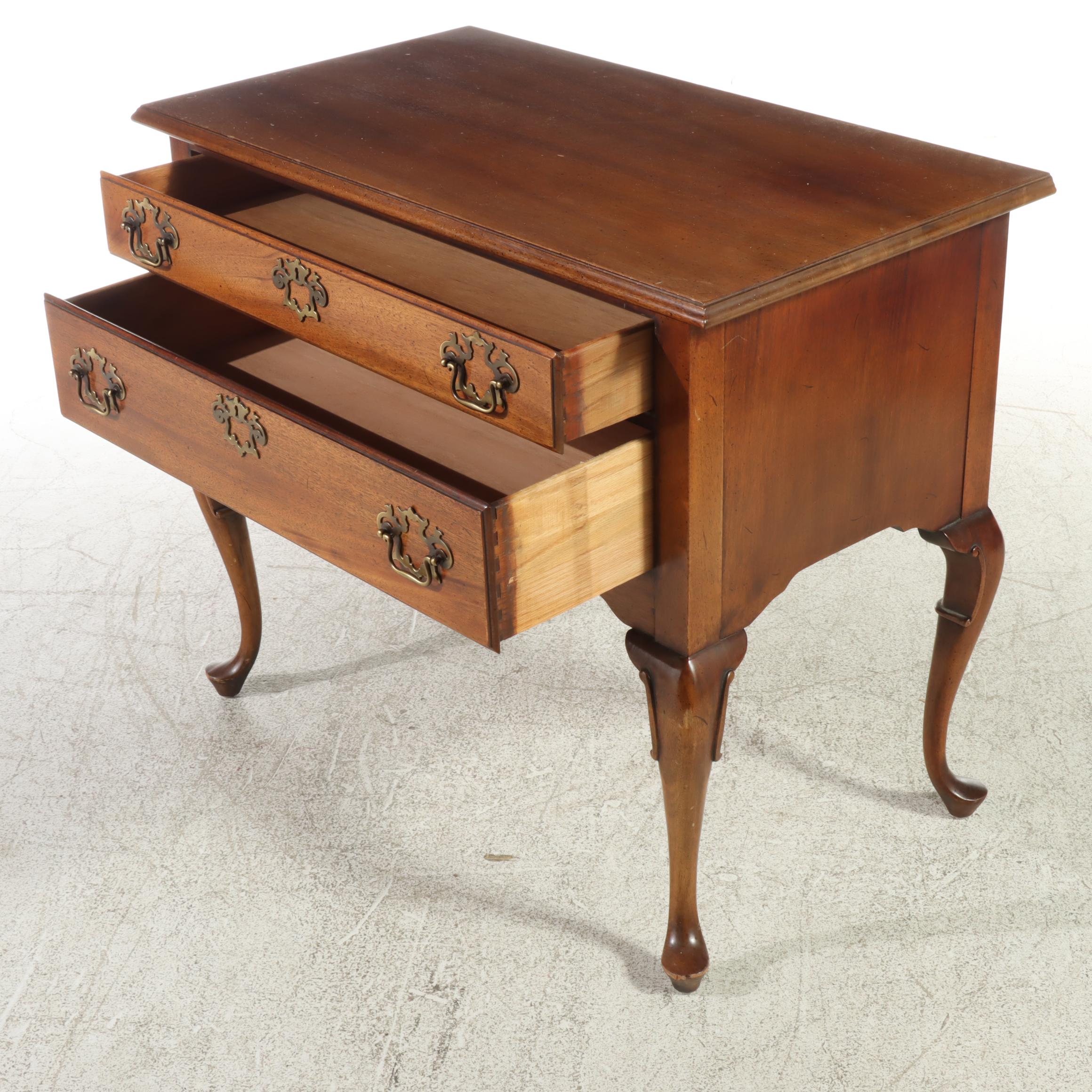 Queen Anne Style Mahogany Lowboy, Late 20th Century
