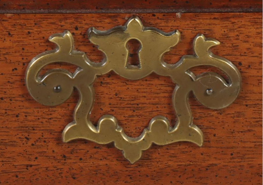 Queen Anne Style Mahogany Lowboy, Late 20th Century