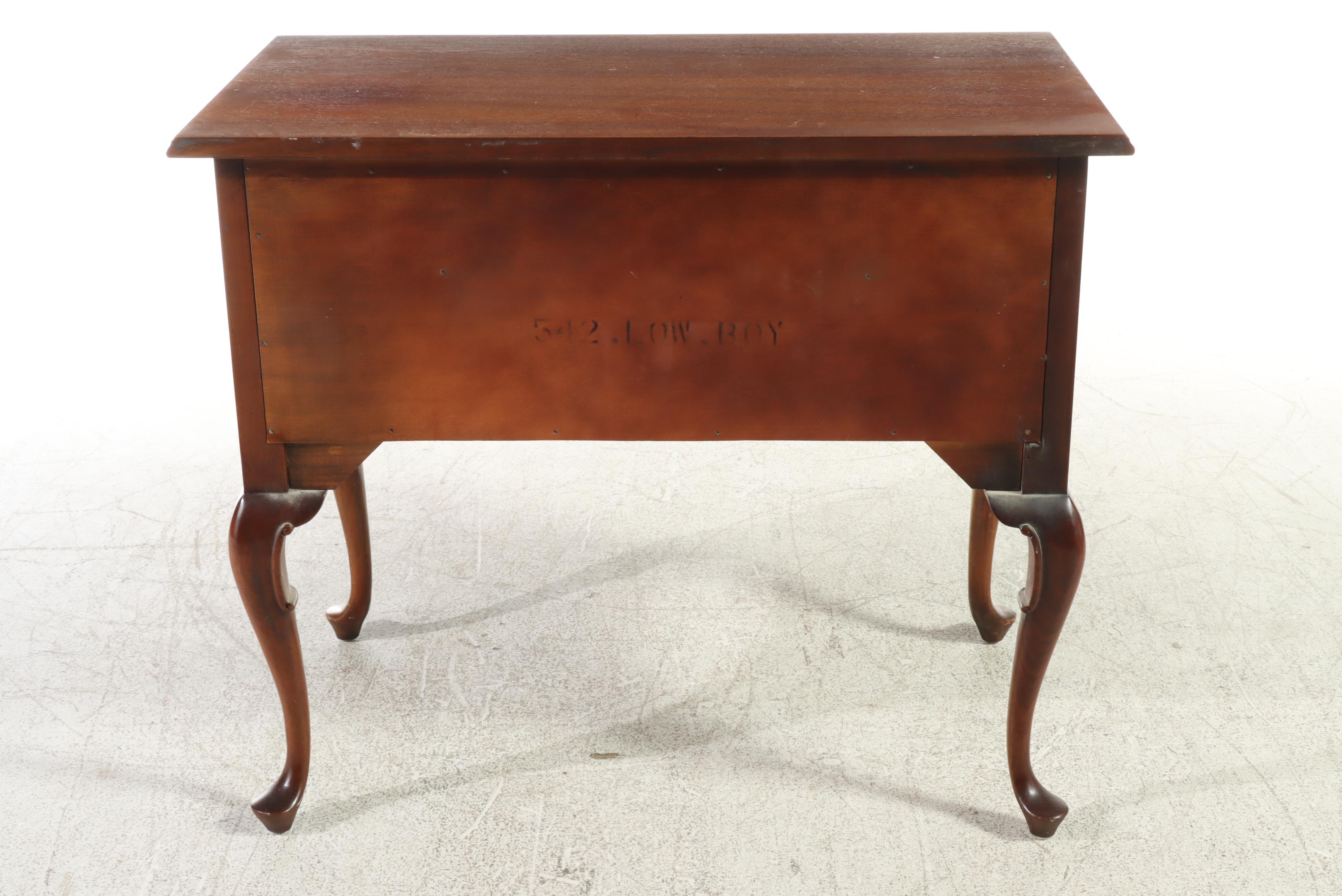 Queen Anne Style Mahogany Lowboy, Late 20th Century