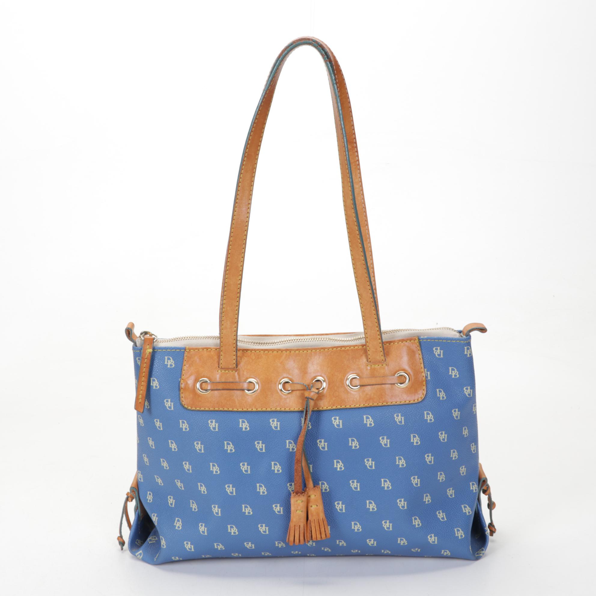 Dooney & Bourke Totes and Shoulder Bag in Leather and Coated Canvas