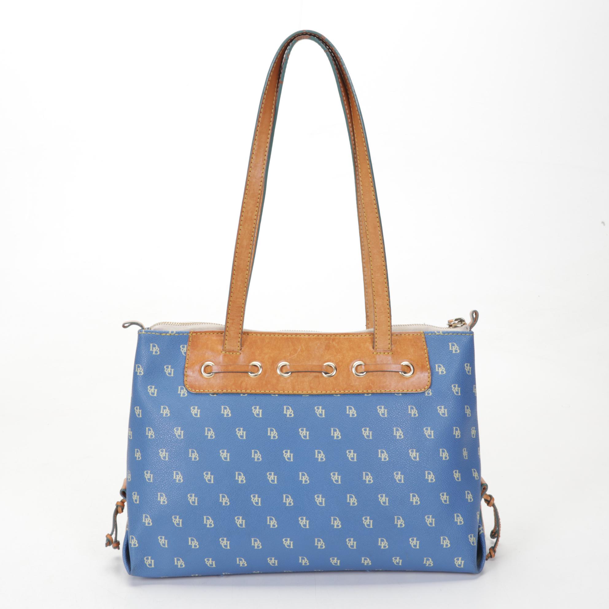 Dooney & Bourke Totes and Shoulder Bag in Leather and Coated Canvas