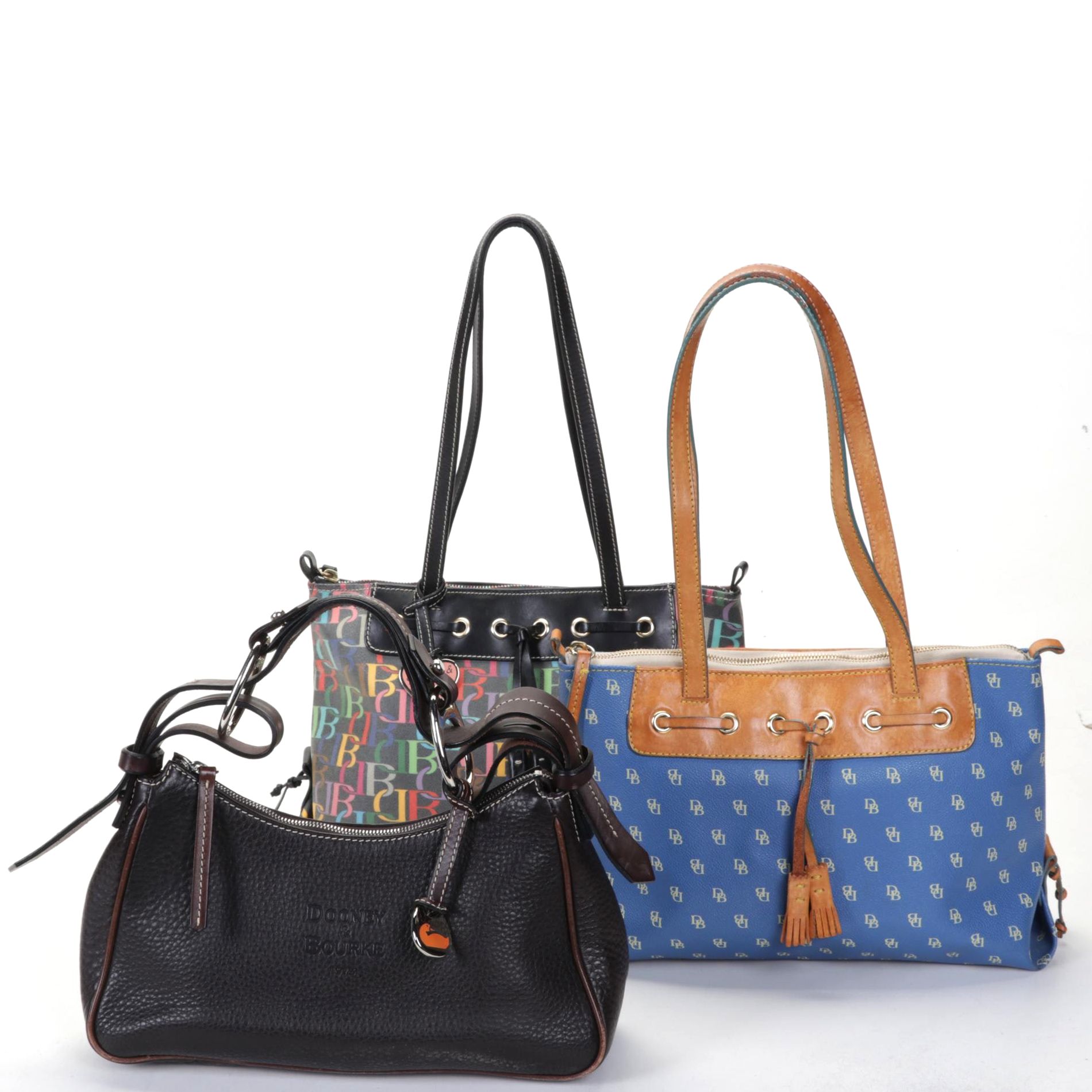 Dooney & Bourke Totes and Shoulder Bag in Leather and Coated Canvas