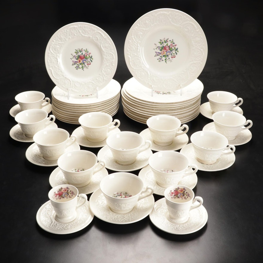 Wedgwood "Swansea" Dinnerware, Mid to Late 20th Century