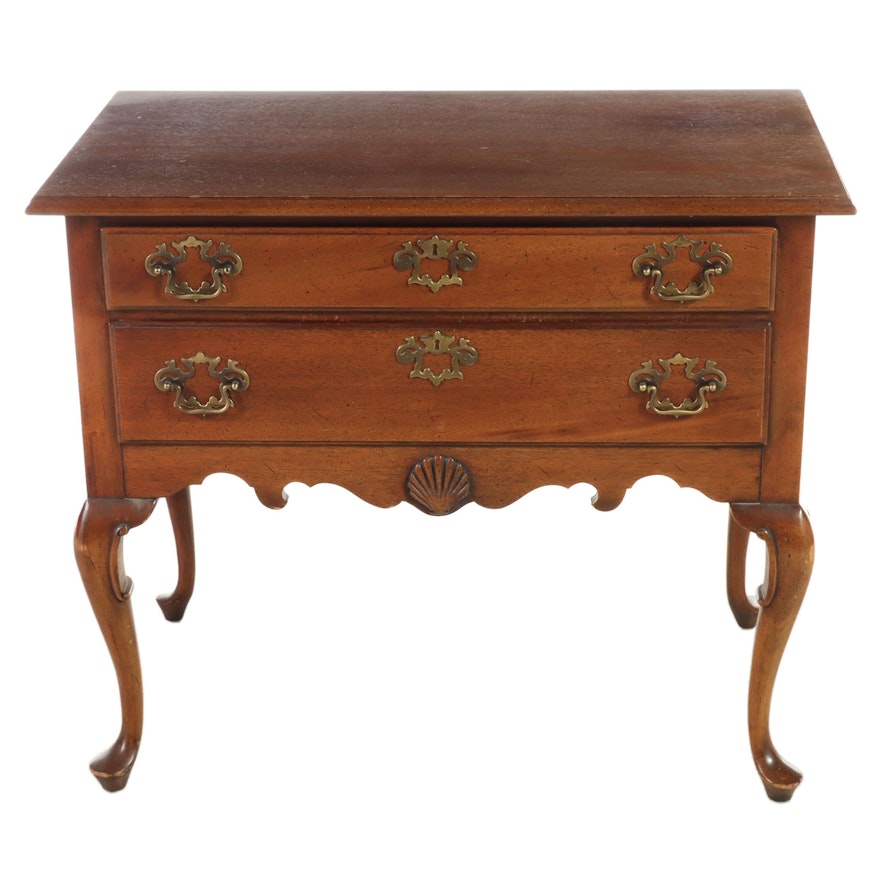 Queen Anne Style Mahogany Lowboy, Late 20th Century