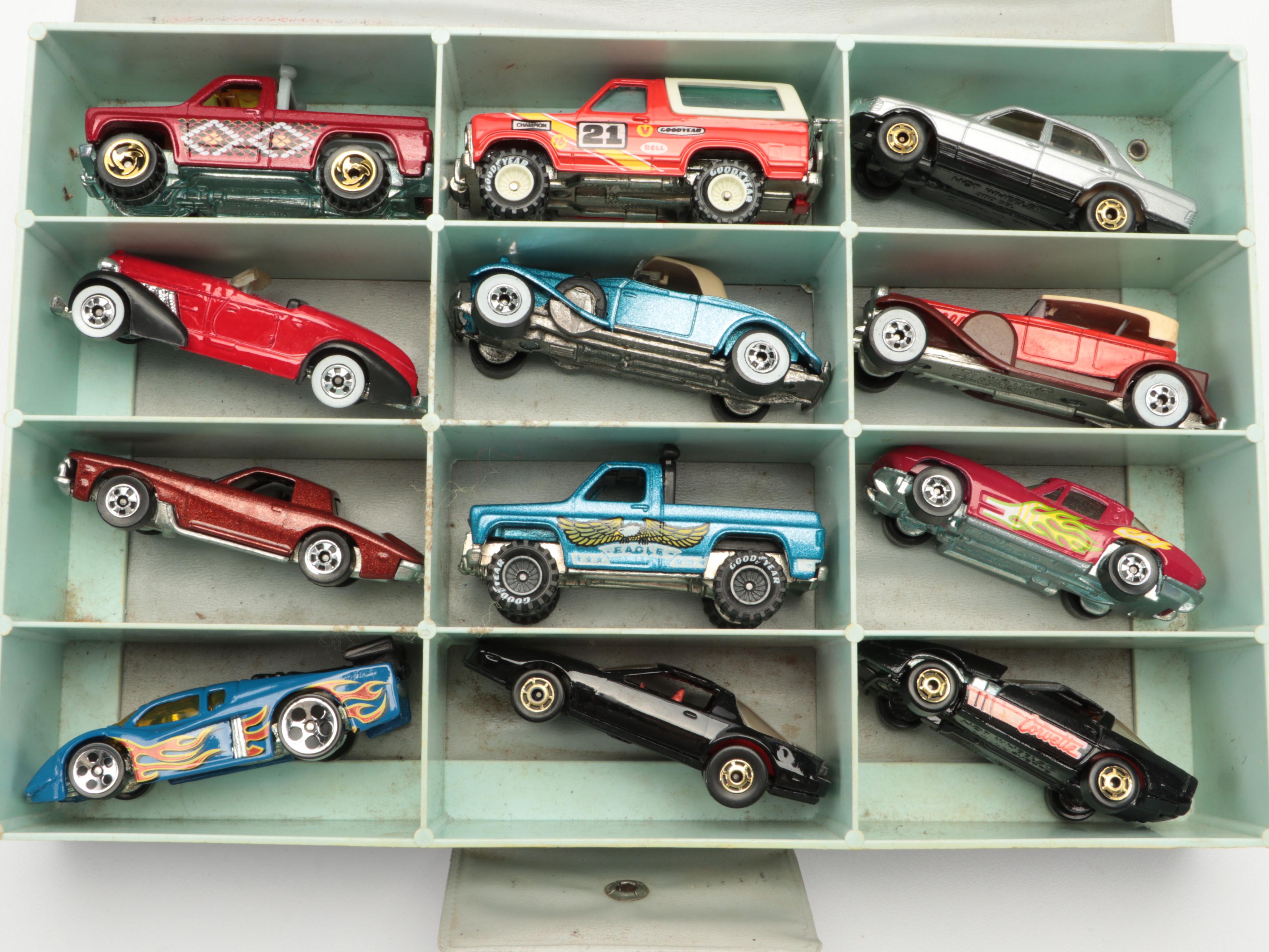 Hot Wheels Pop Up Collector's Case With Diecast Cars, 1960s–2000s
