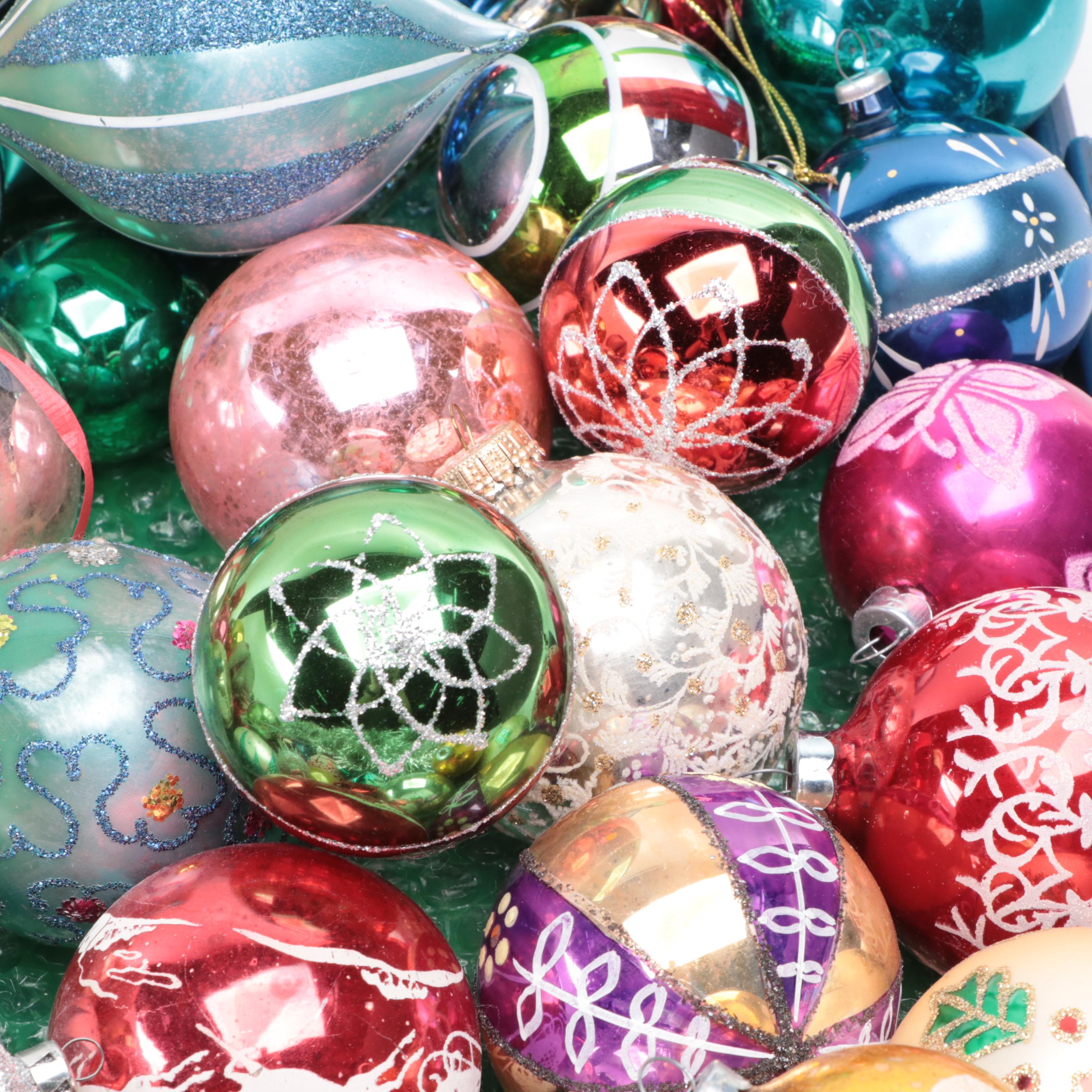 Shiny Brite and Other Glass Christmas Ornaments With Garland, Mid to Late 20th C