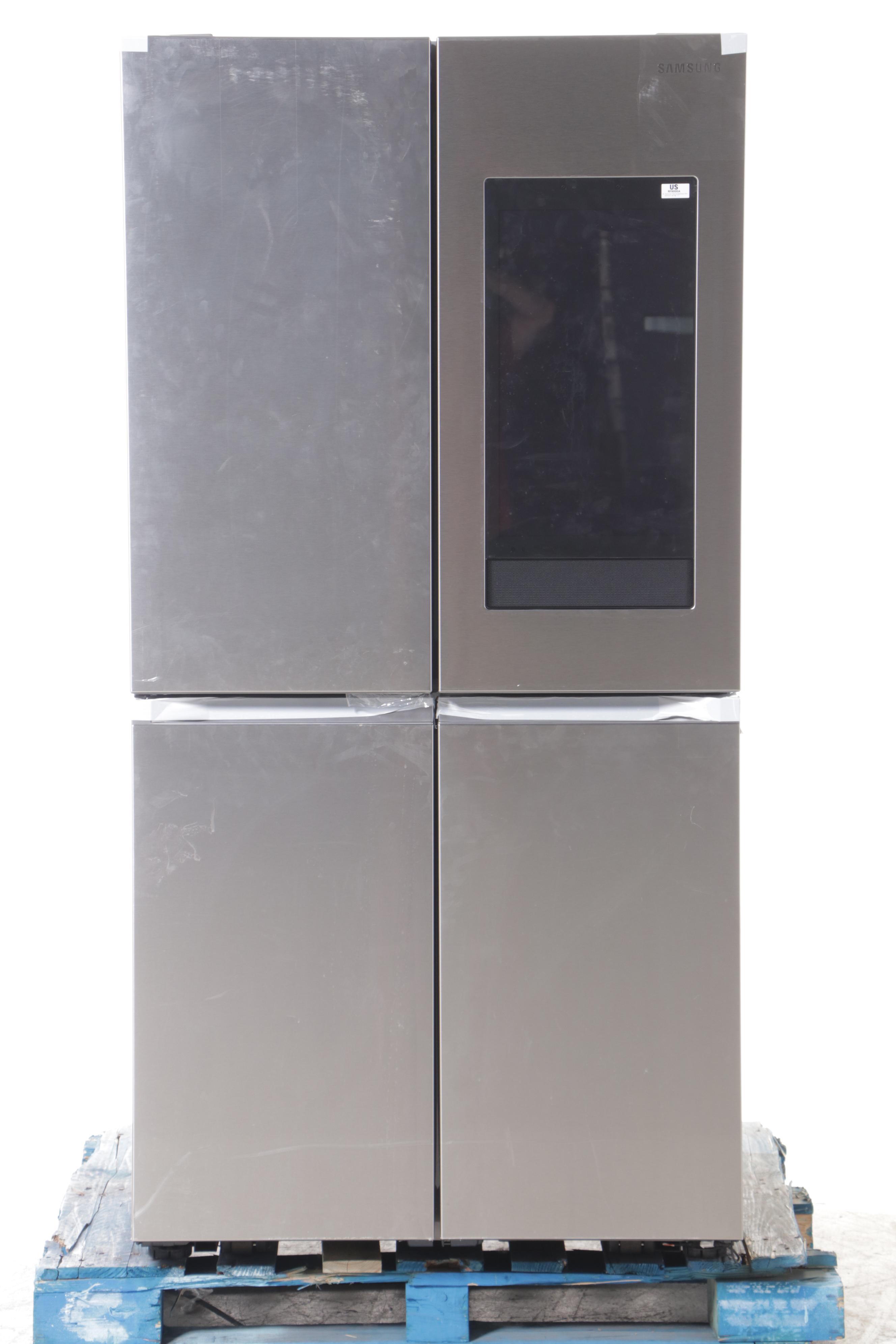 Samsung Smart 4-Door Flex Refrigerator With Family Hub and Beverage Center
