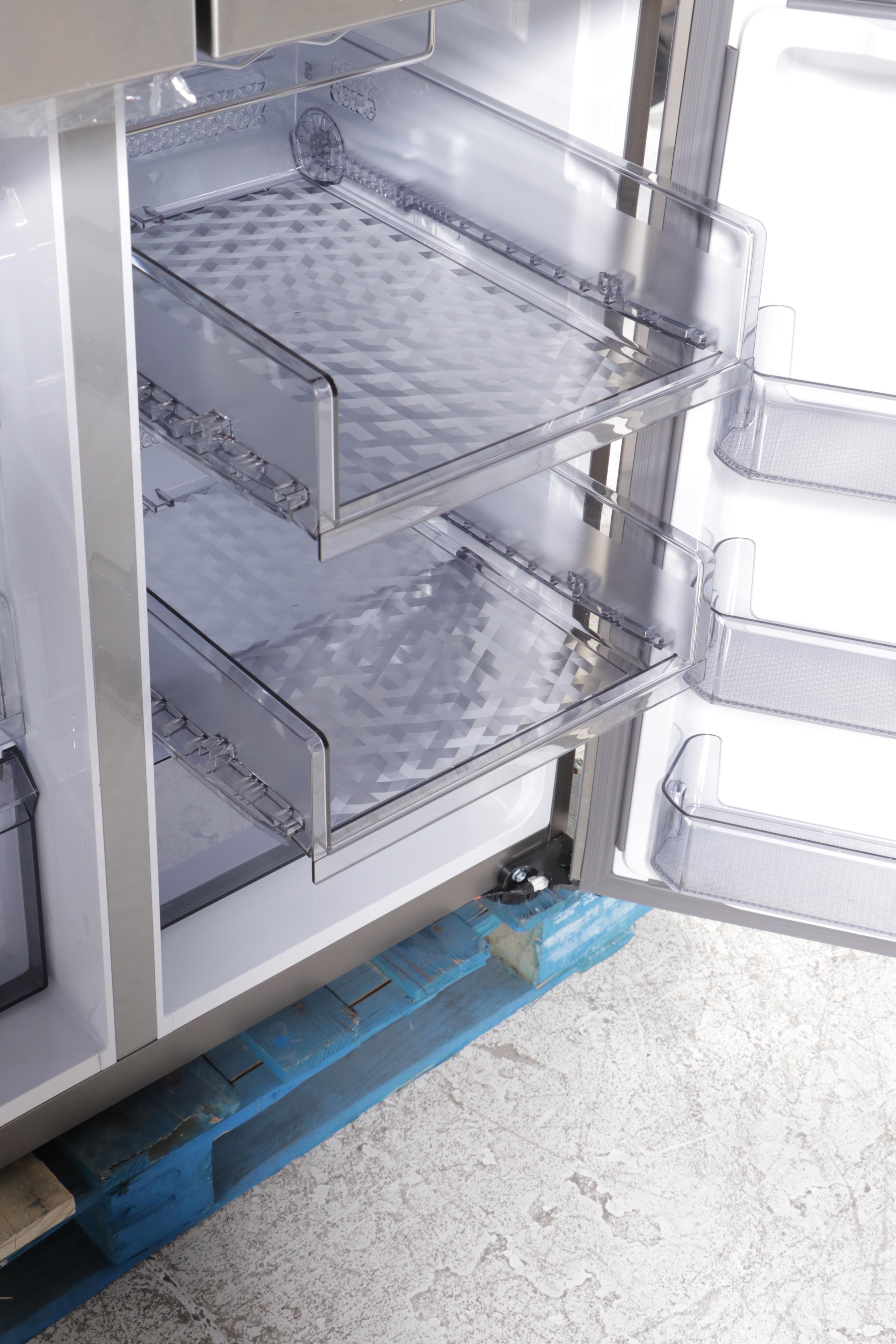 Samsung Smart 4-Door Flex Refrigerator With Family Hub and Beverage Center