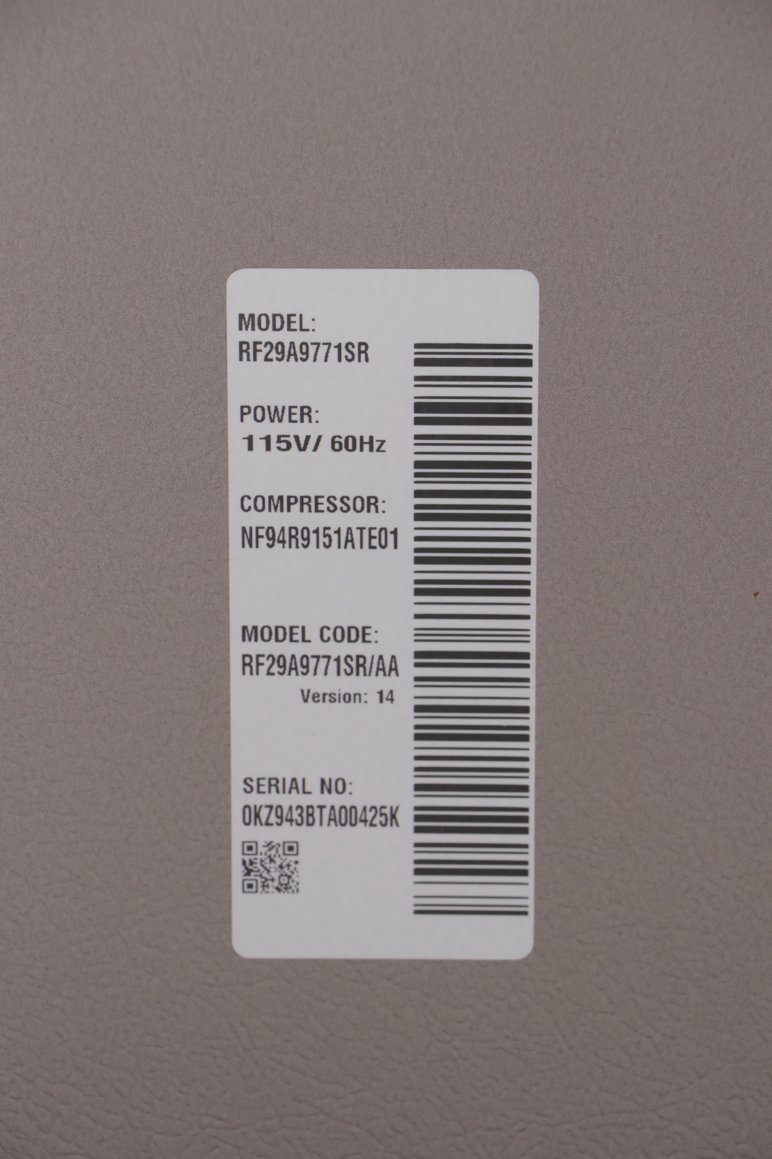 Samsung Smart 4-Door Flex Refrigerator With Family Hub and Beverage Center