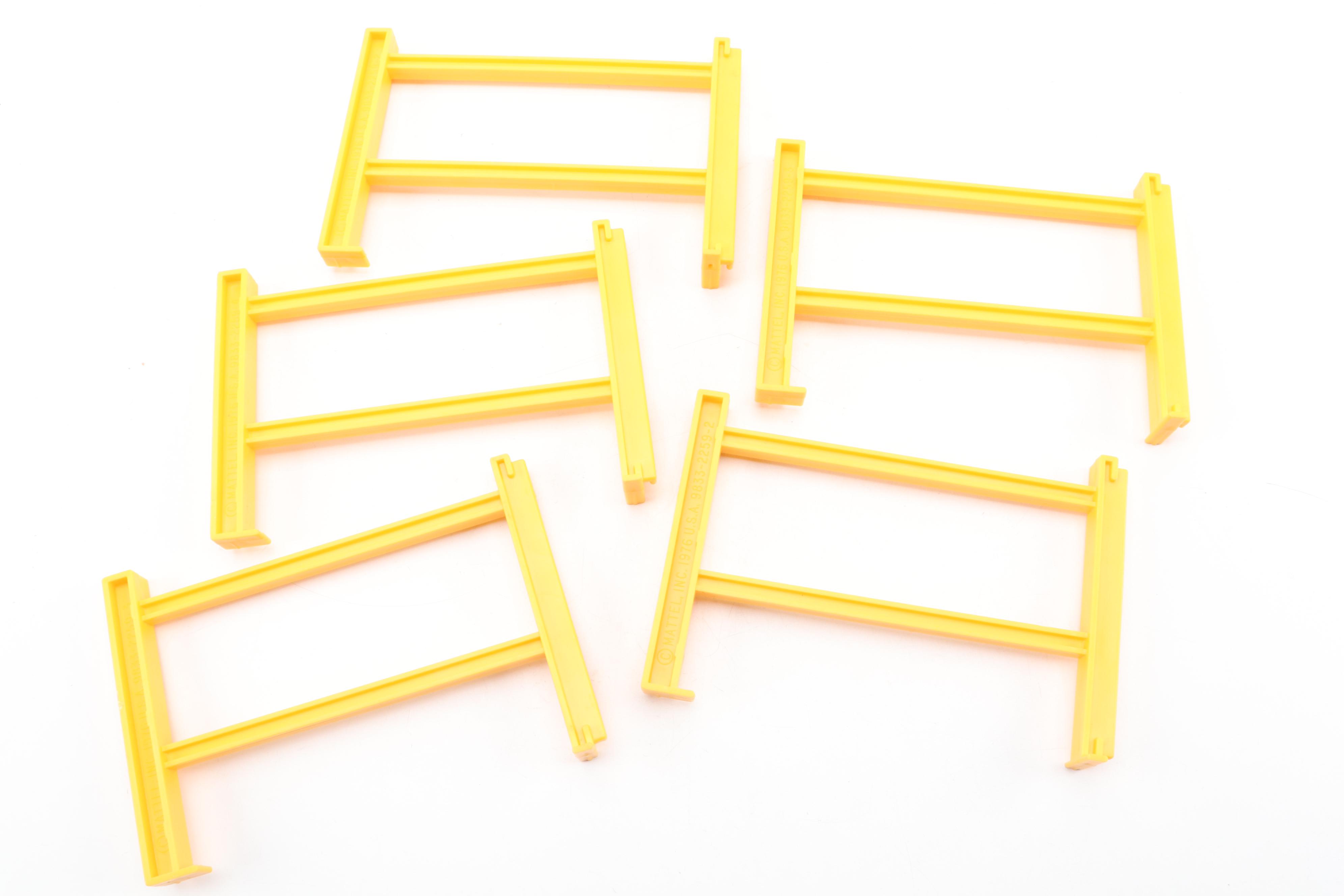 Mattel Sunshine Family Barn and Room with Dolls, Livestock and Clothing