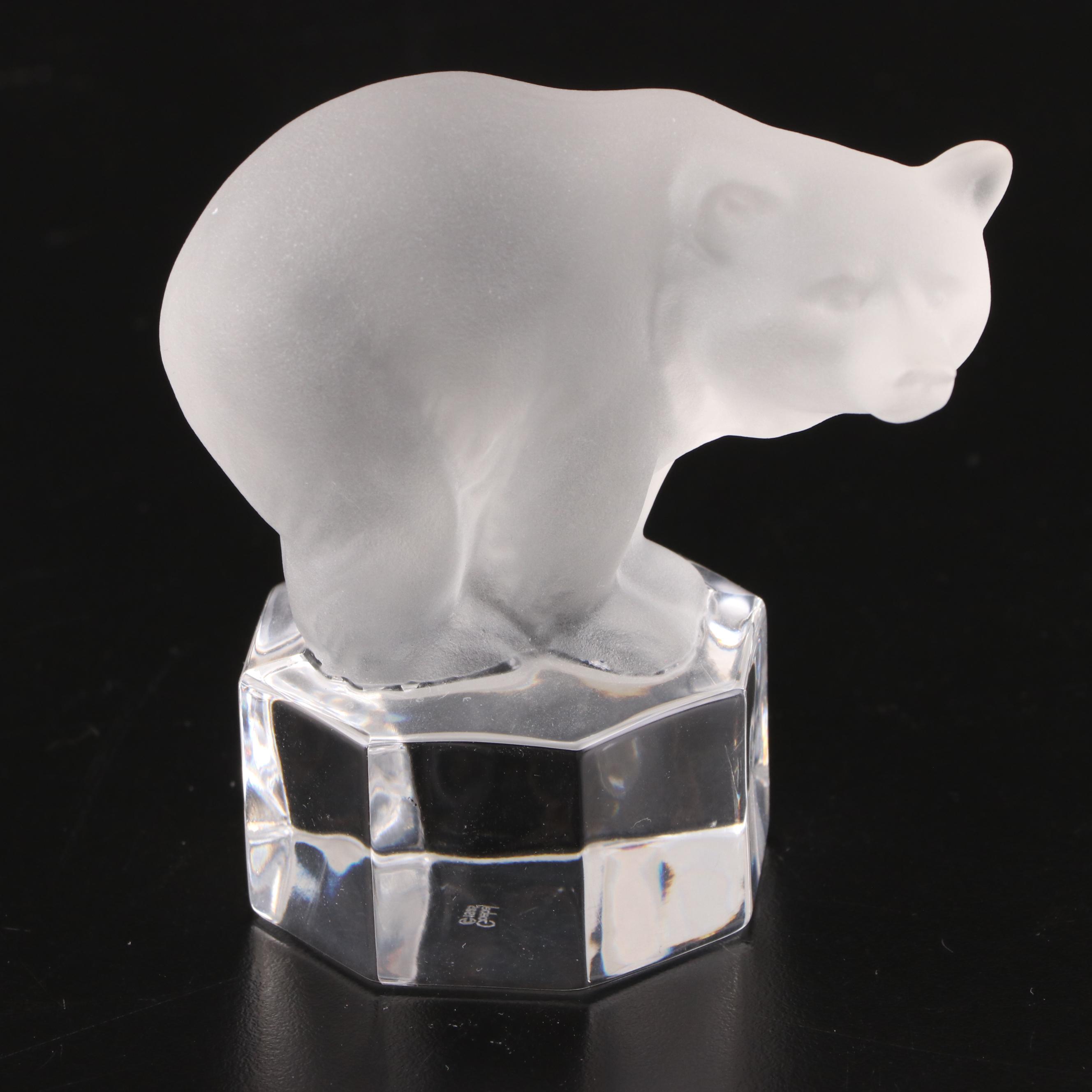 Dorothy Chavez & Yellowhorse Zuni Sterling Bear Fetish, James Carpenter Bears