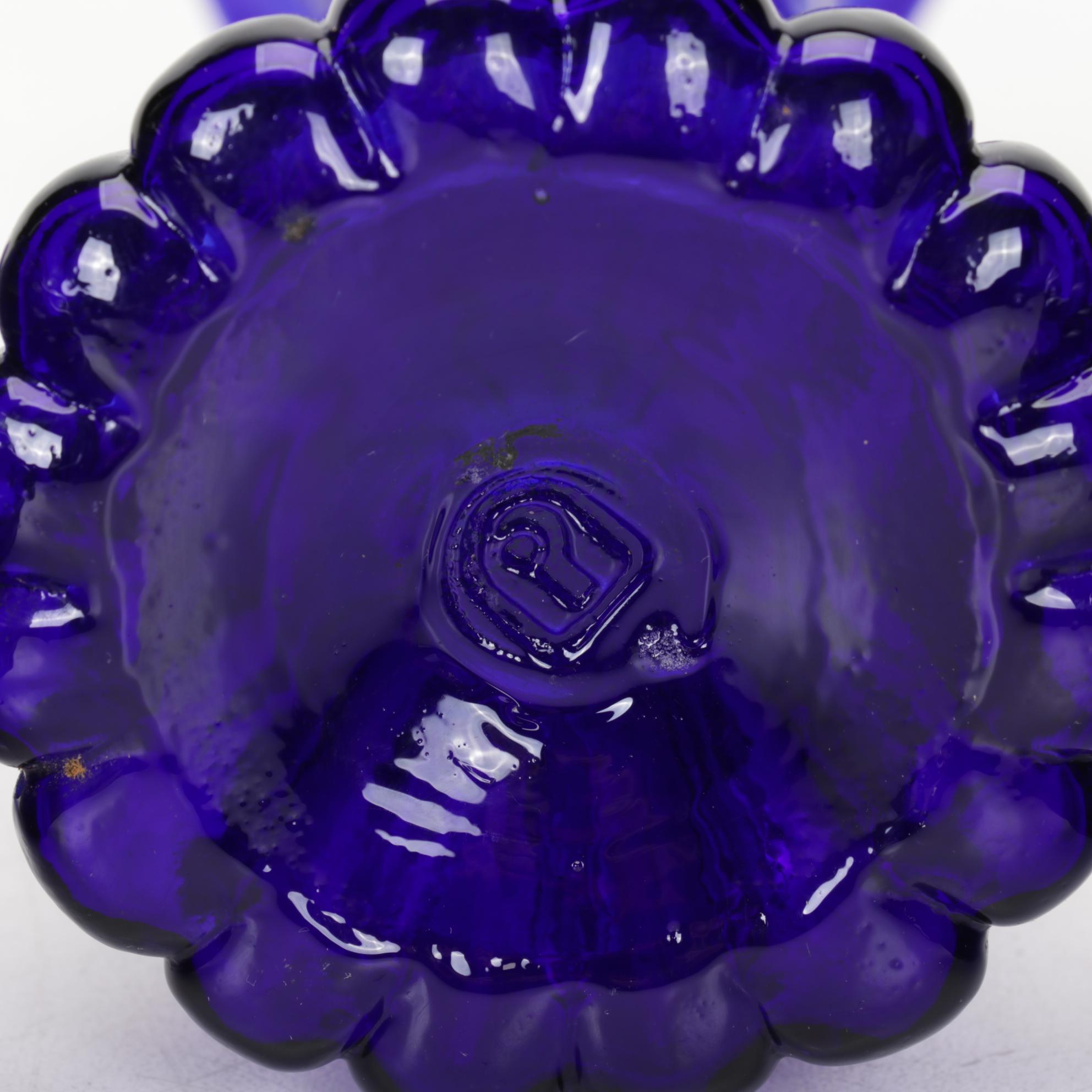 Art Nouveau Style Pulled Feather Vase Pilgrim and Other Glass Tableware