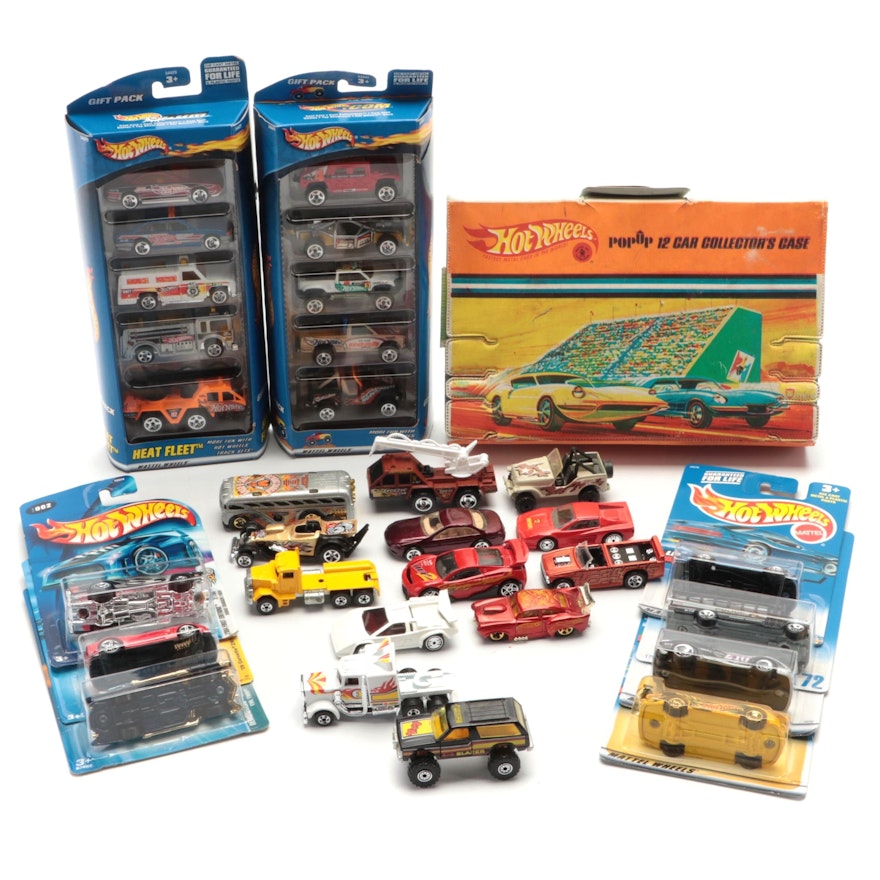 Hot Wheels Pop Up Collector's Case With Diecast Cars, 1960s–2000s