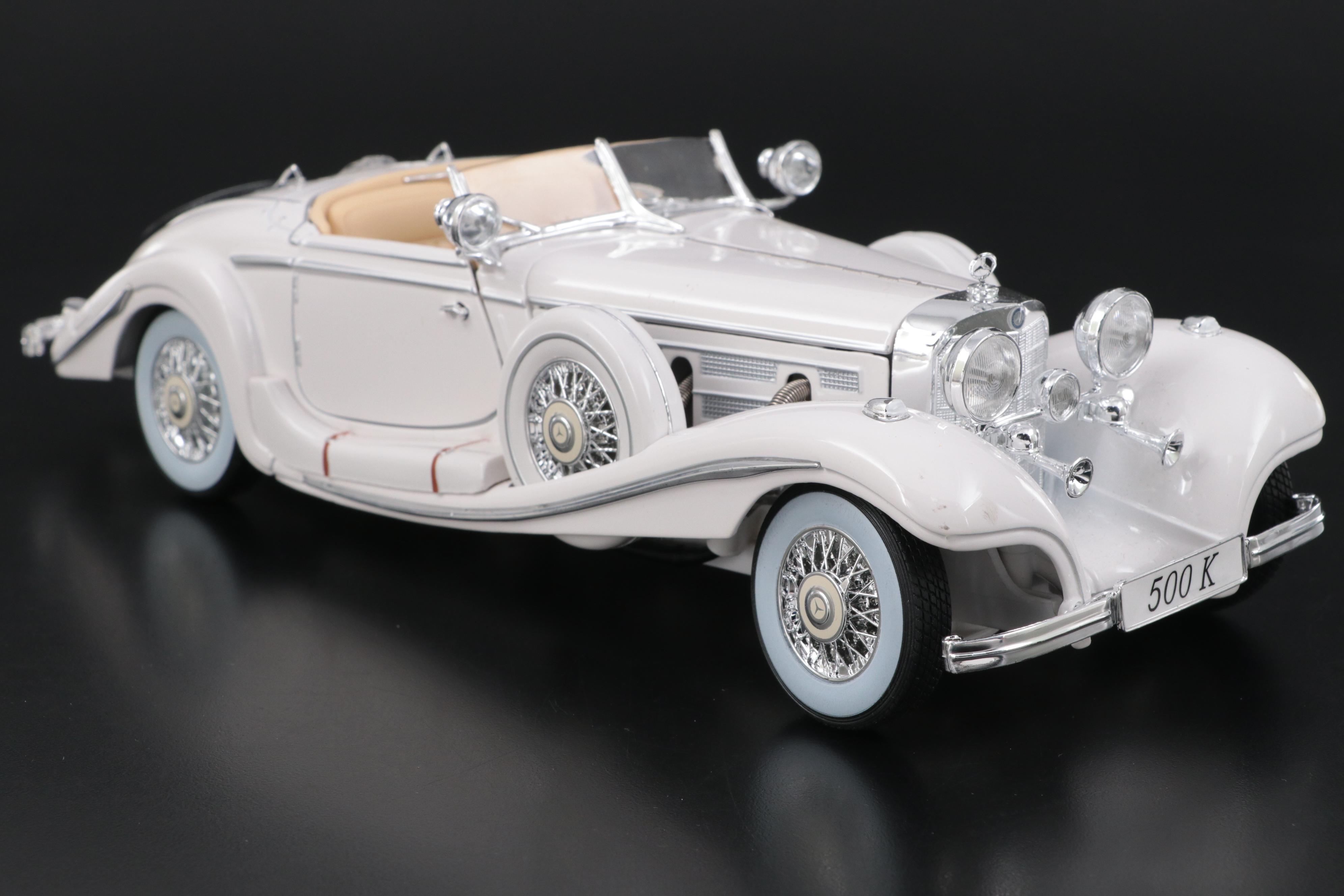 Maisto Mercedes-Benz Specialroadster 1:18 Scale Model Diecast Car