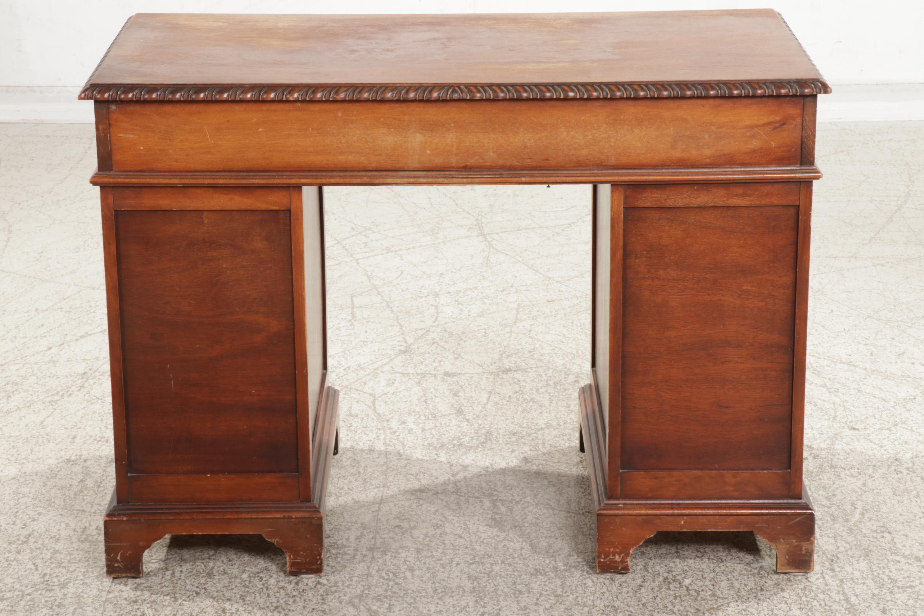 Mahogany Kneehole Desk, Early to Mid 20th Century