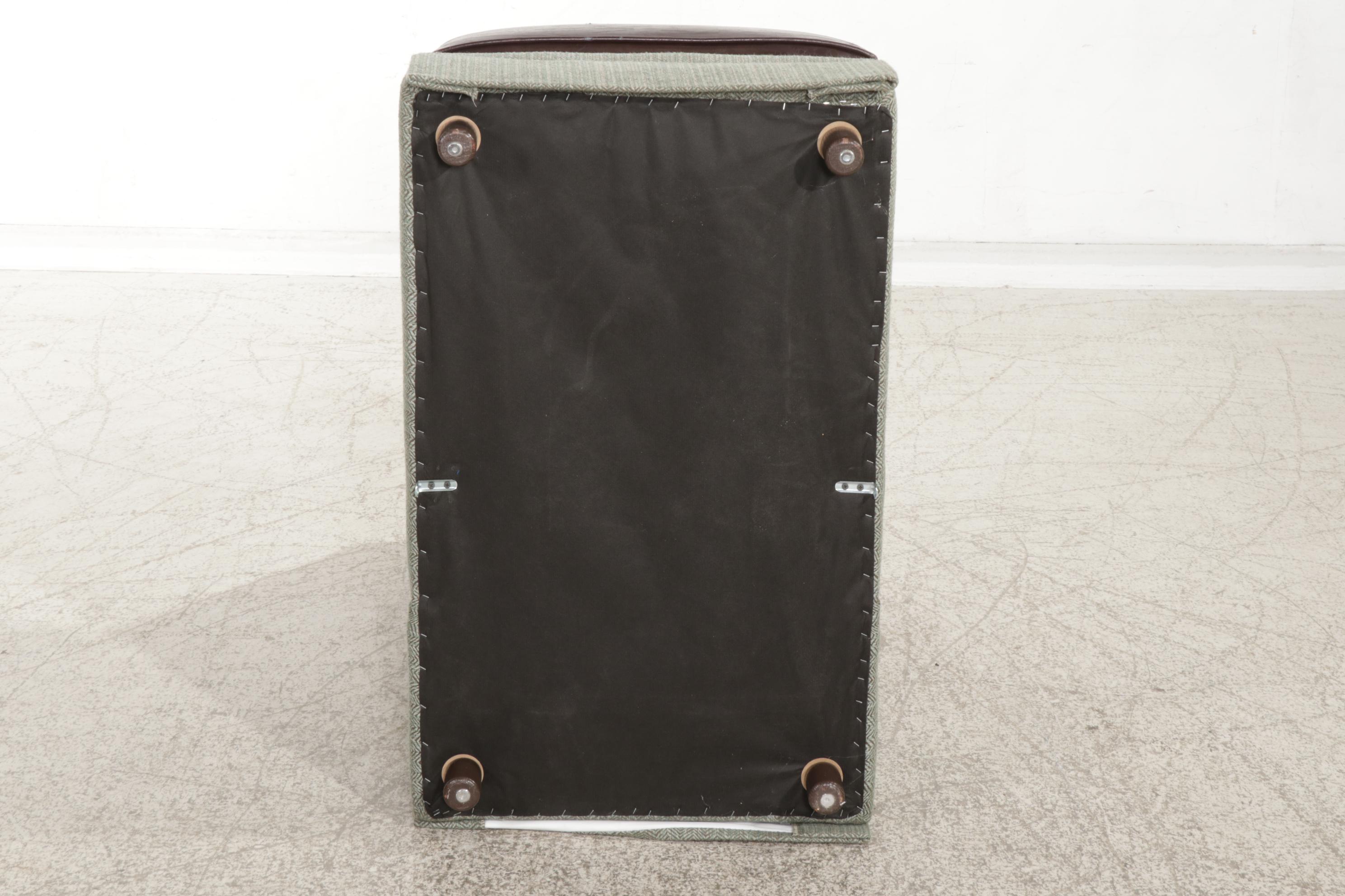 Norwalk Furniture Bonded Leather and Upholstered Sectional Sofa