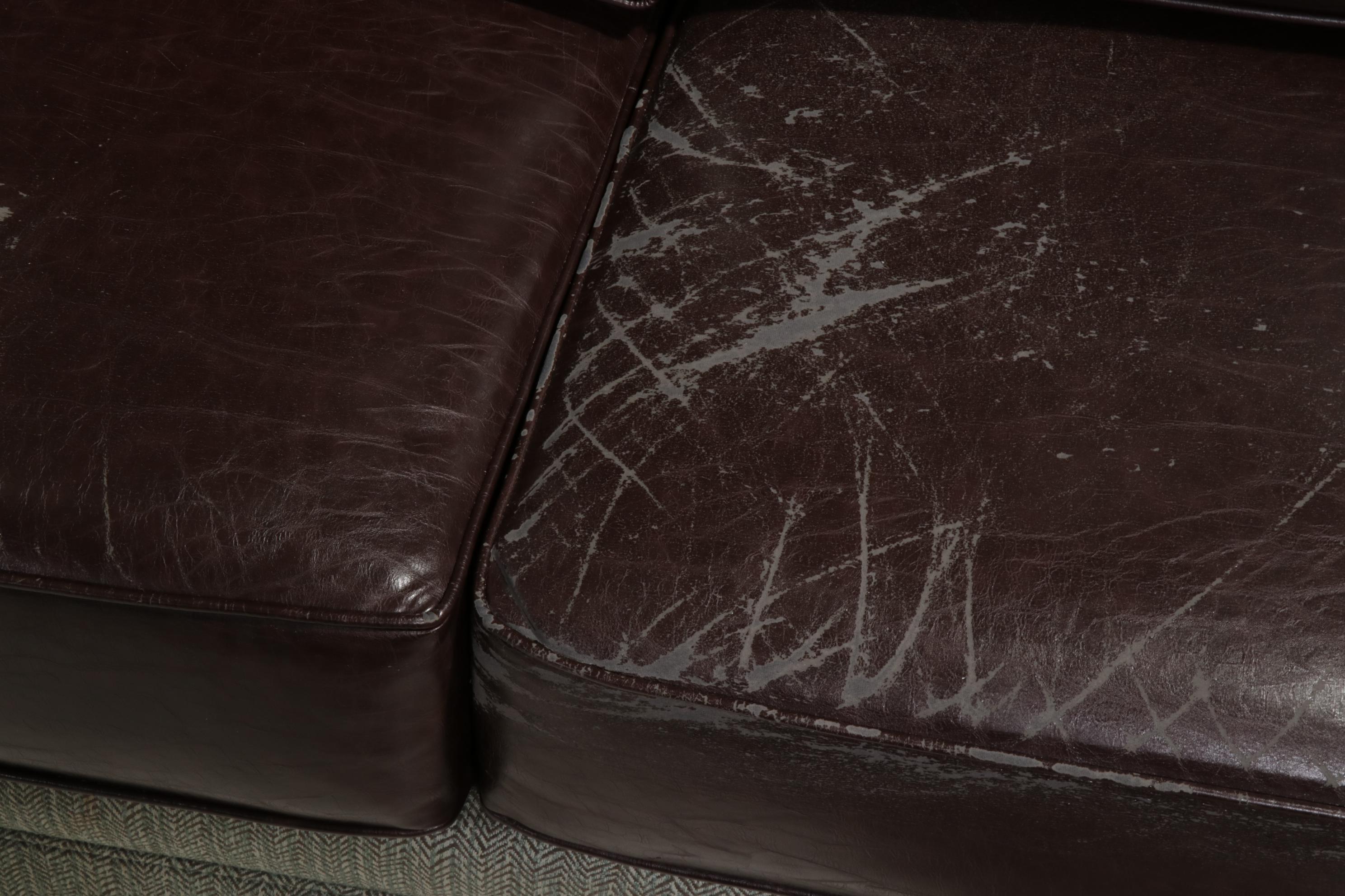 Norwalk Furniture Bonded Leather and Upholstered Sectional Sofa