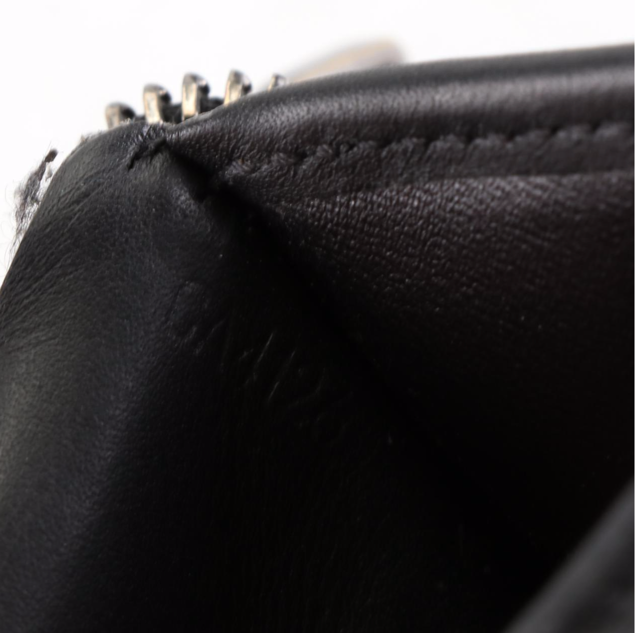 Louis Vuitton Zippy Vertical Wallet in Damier Infini Leather