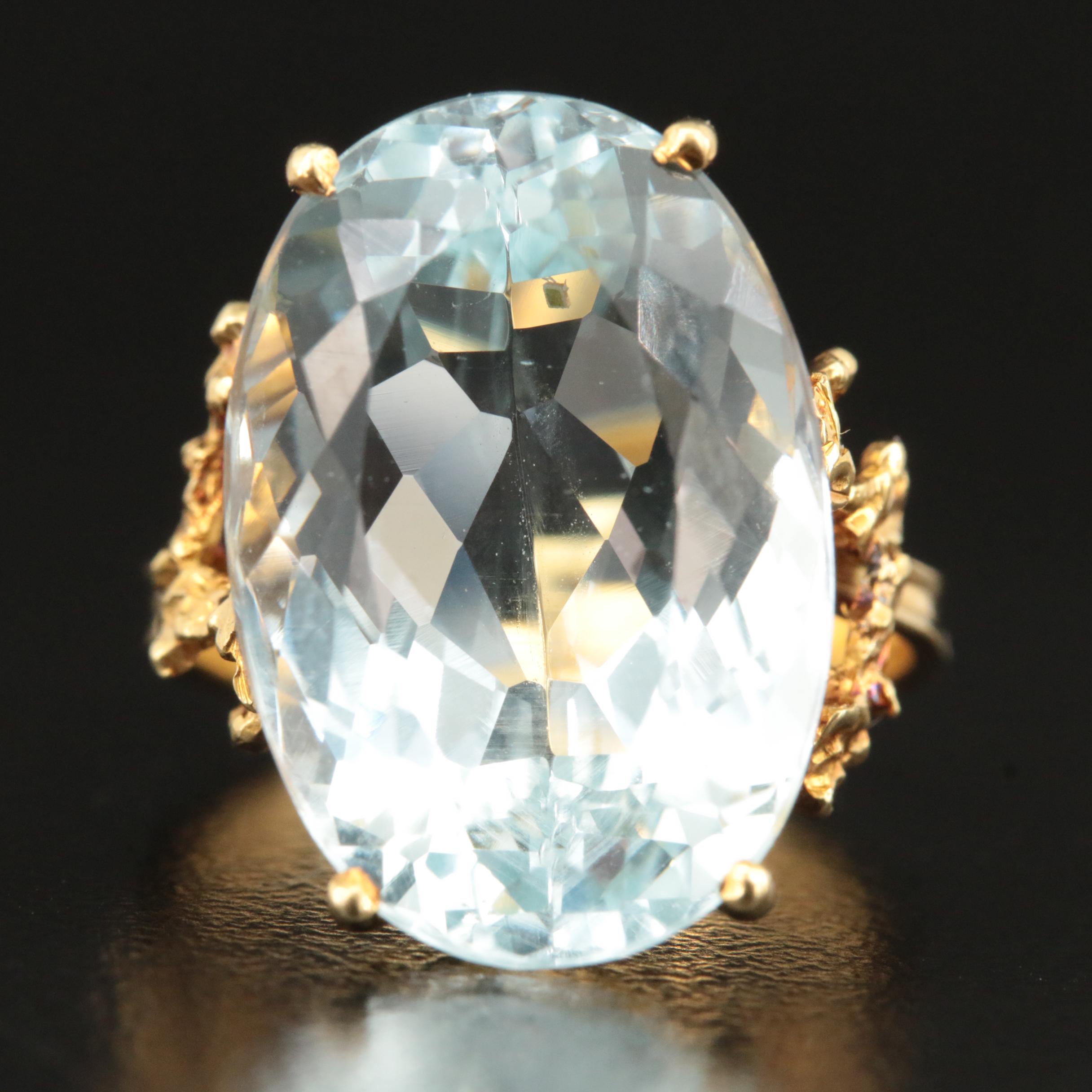 18K 10.81 CT Aquamarine Ring